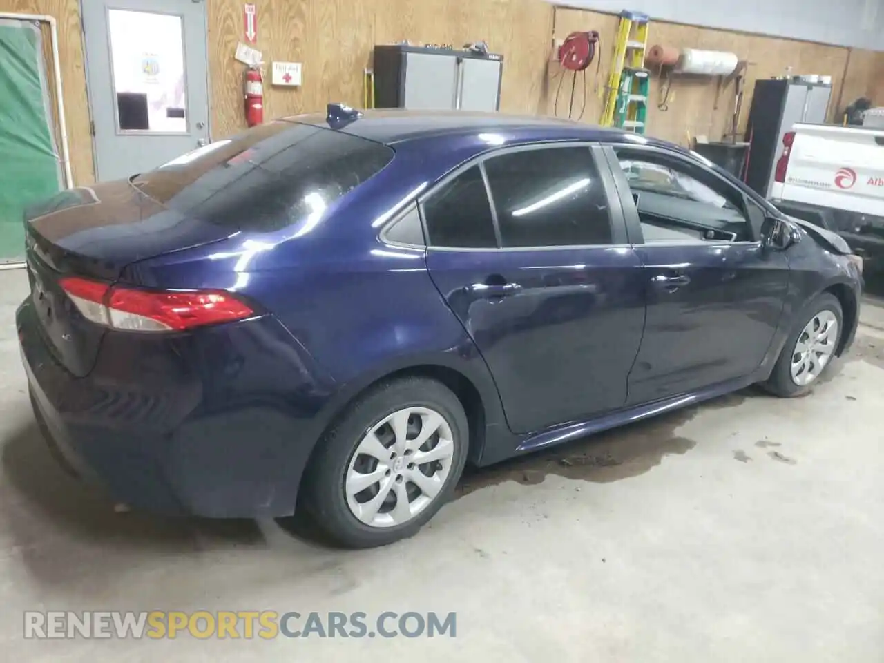 3 Photograph of a damaged car JTDEPMAE4MJ136389 TOYOTA COROLLA 2021