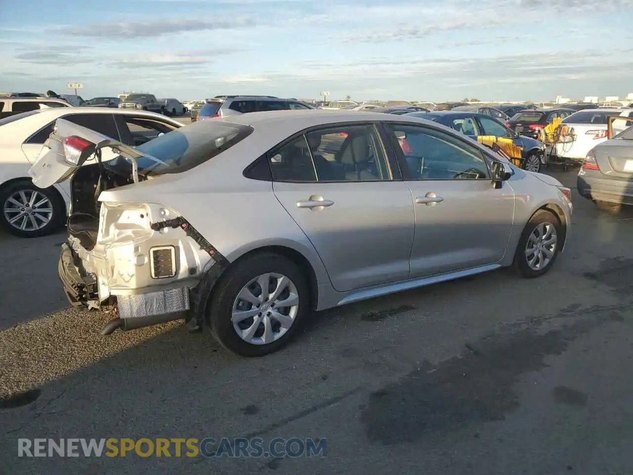 3 Photograph of a damaged car JTDEPMAE4MJ141222 TOYOTA COROLLA 2021
