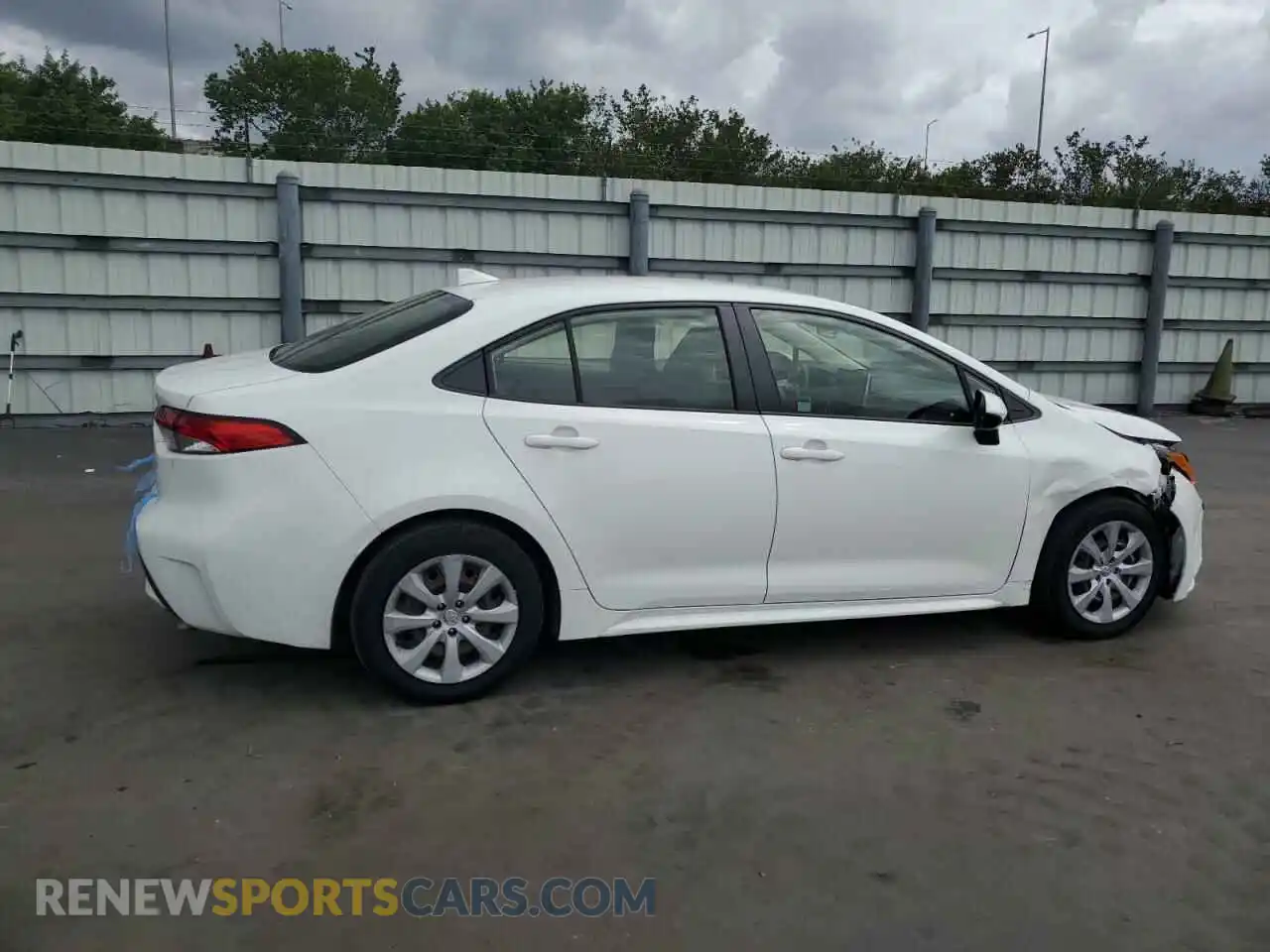 3 Photograph of a damaged car JTDEPMAE5MJ126518 TOYOTA COROLLA 2021