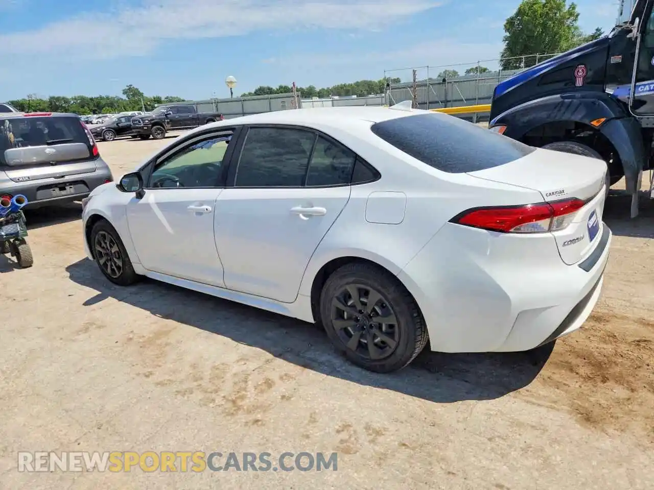 2 Photograph of a damaged car JTDEPMAE5MJ166923 TOYOTA COROLLA 2021