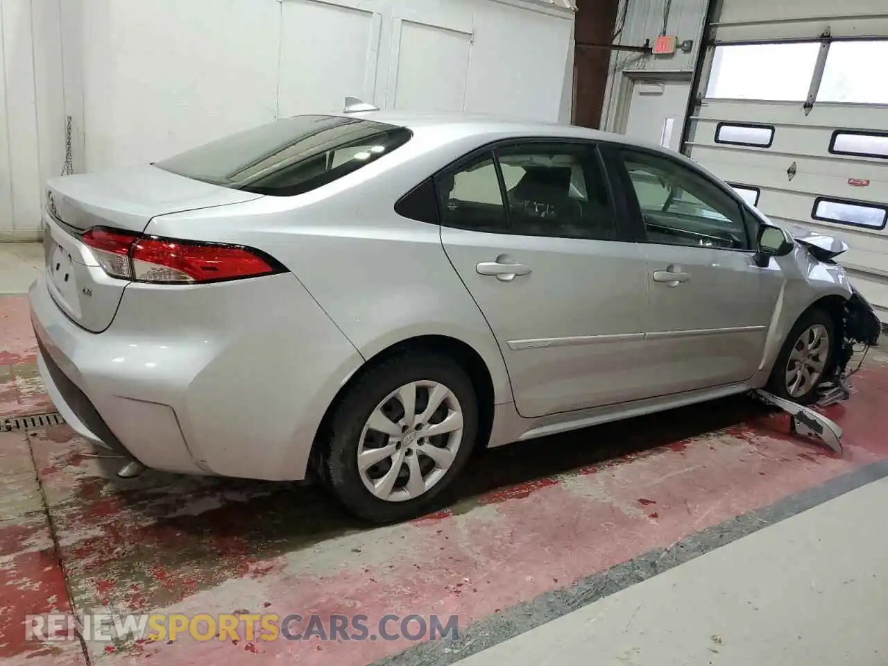 3 Photograph of a damaged car JTDEPMAE5MJ178361 TOYOTA COROLLA 2021
