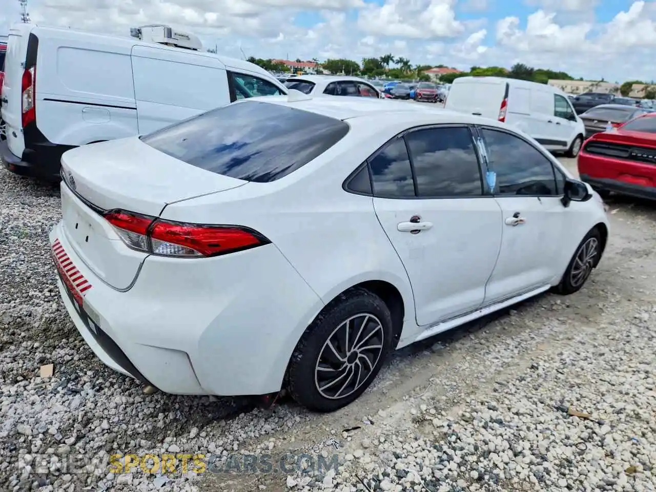 3 Photograph of a damaged car JTDEPMAE5MJ186198 TOYOTA COROLLA 2021