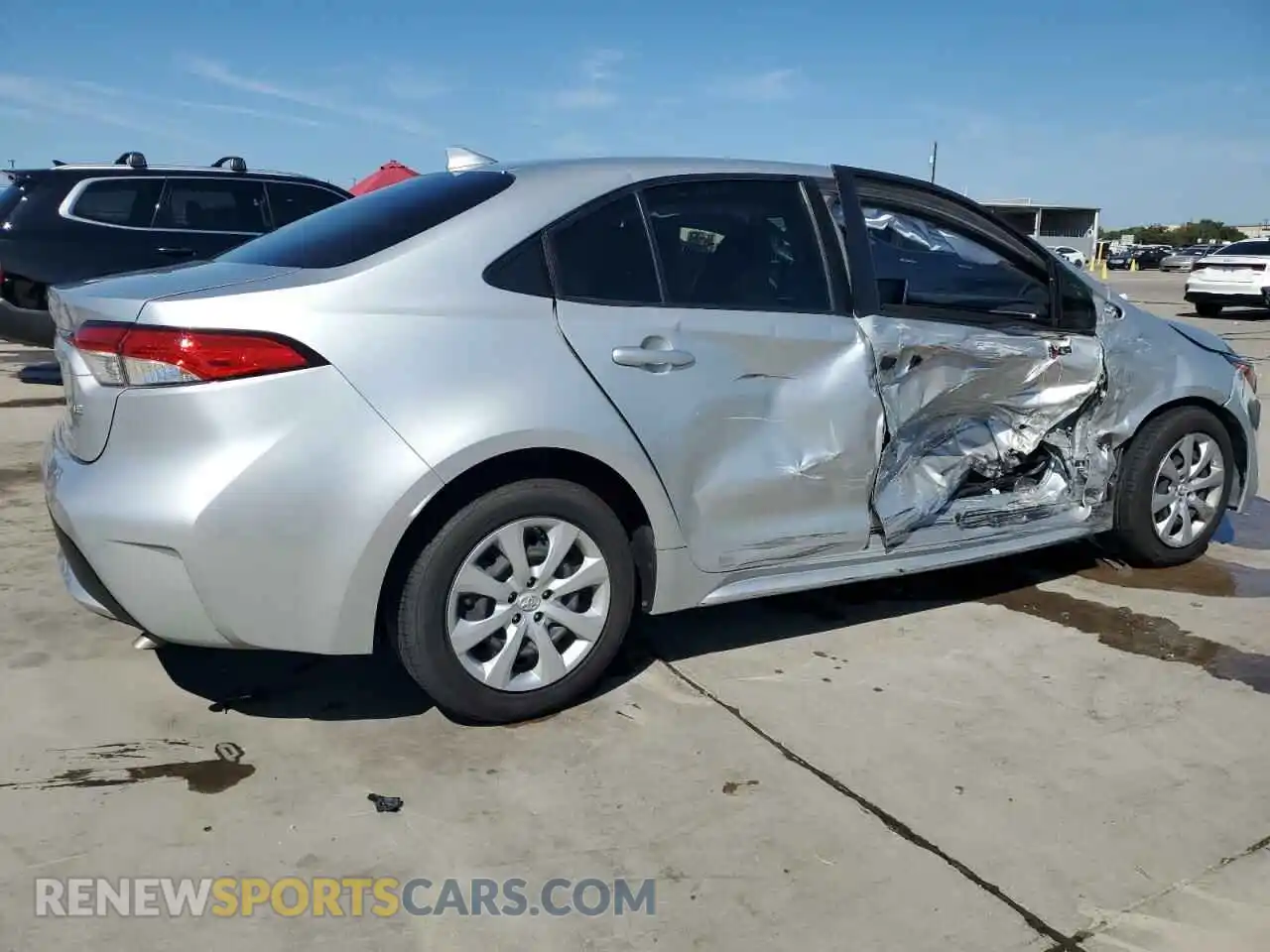 3 Photograph of a damaged car JTDEPMAE5MJ189926 TOYOTA COROLLA 2021