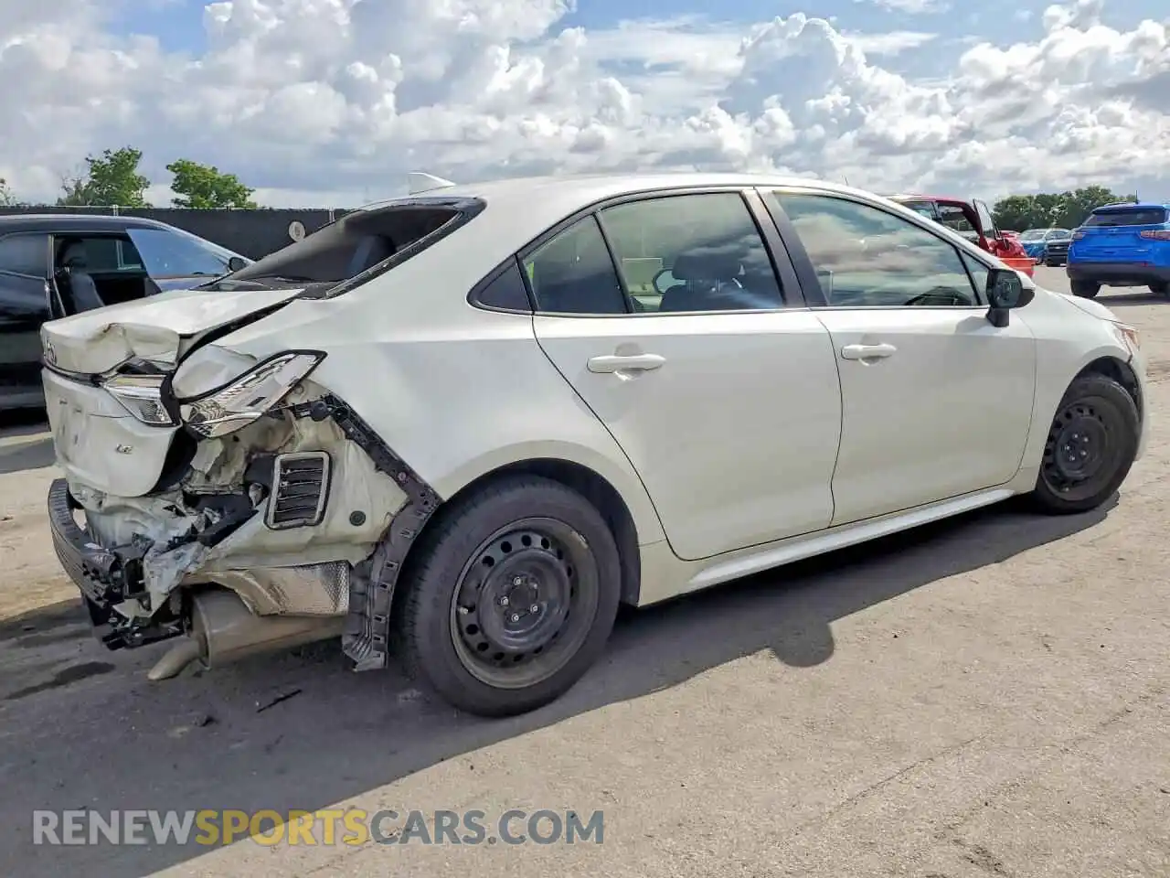 3 Фотография поврежденного автомобиля JTDEPMAE6MJ117228 TOYOTA COROLLA 2021