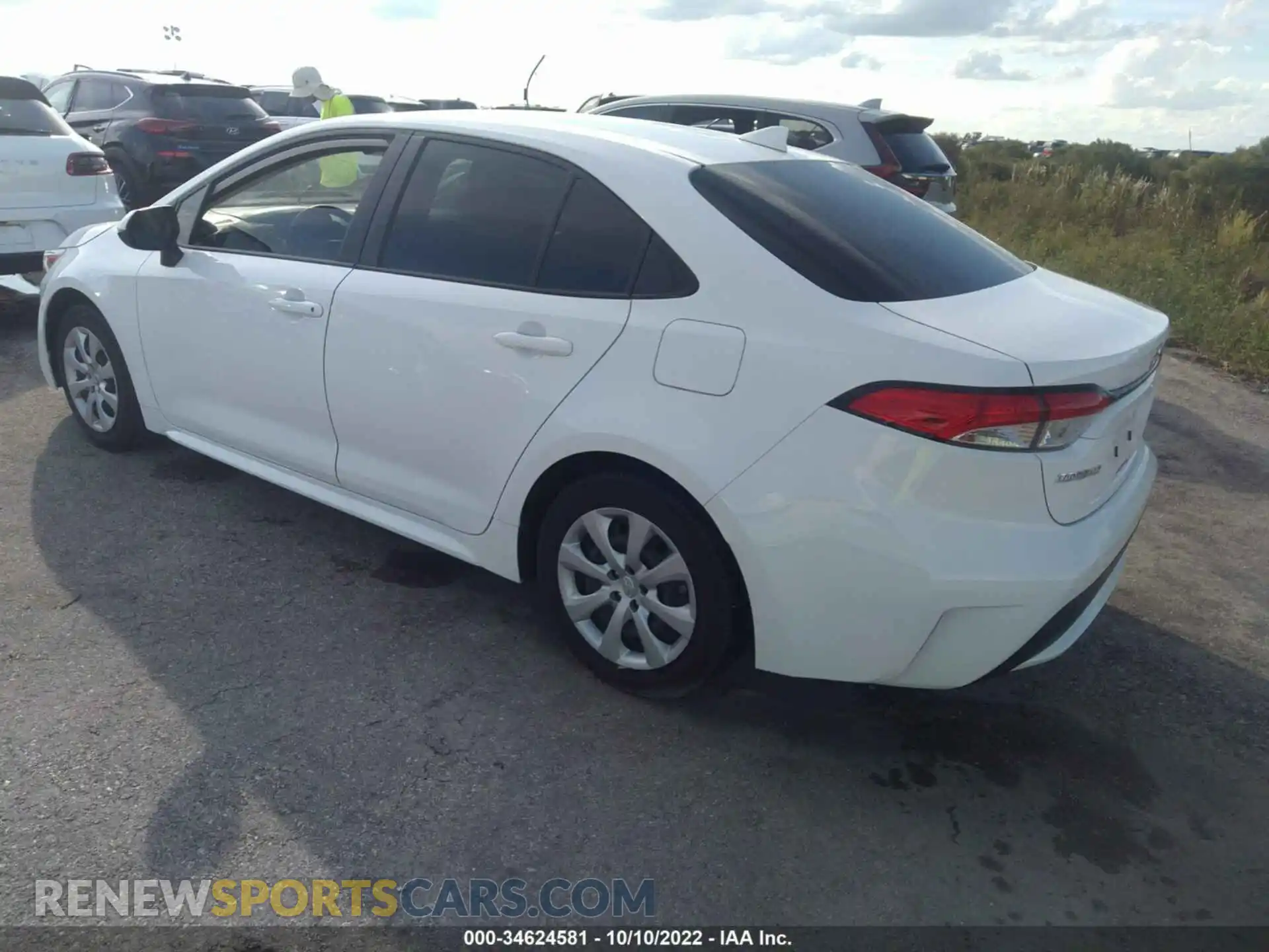 3 Photograph of a damaged car JTDEPMAE6MJ165201 TOYOTA COROLLA 2021