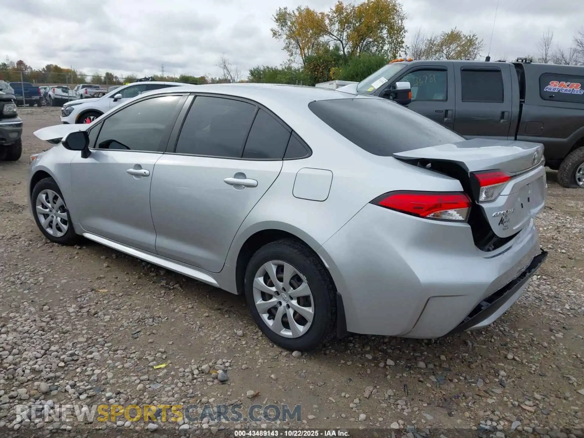3 Photograph of a damaged car JTDEPMAE6MJ172634 TOYOTA COROLLA 2021