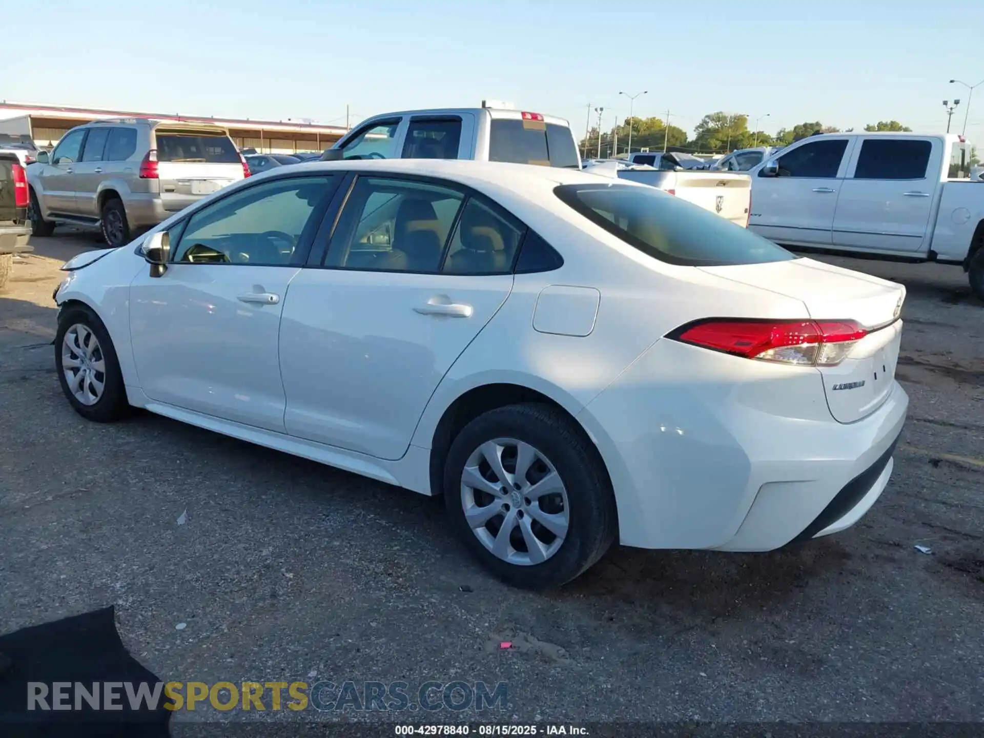3 Photograph of a damaged car JTDEPMAE7MJ124091 TOYOTA COROLLA 2021
