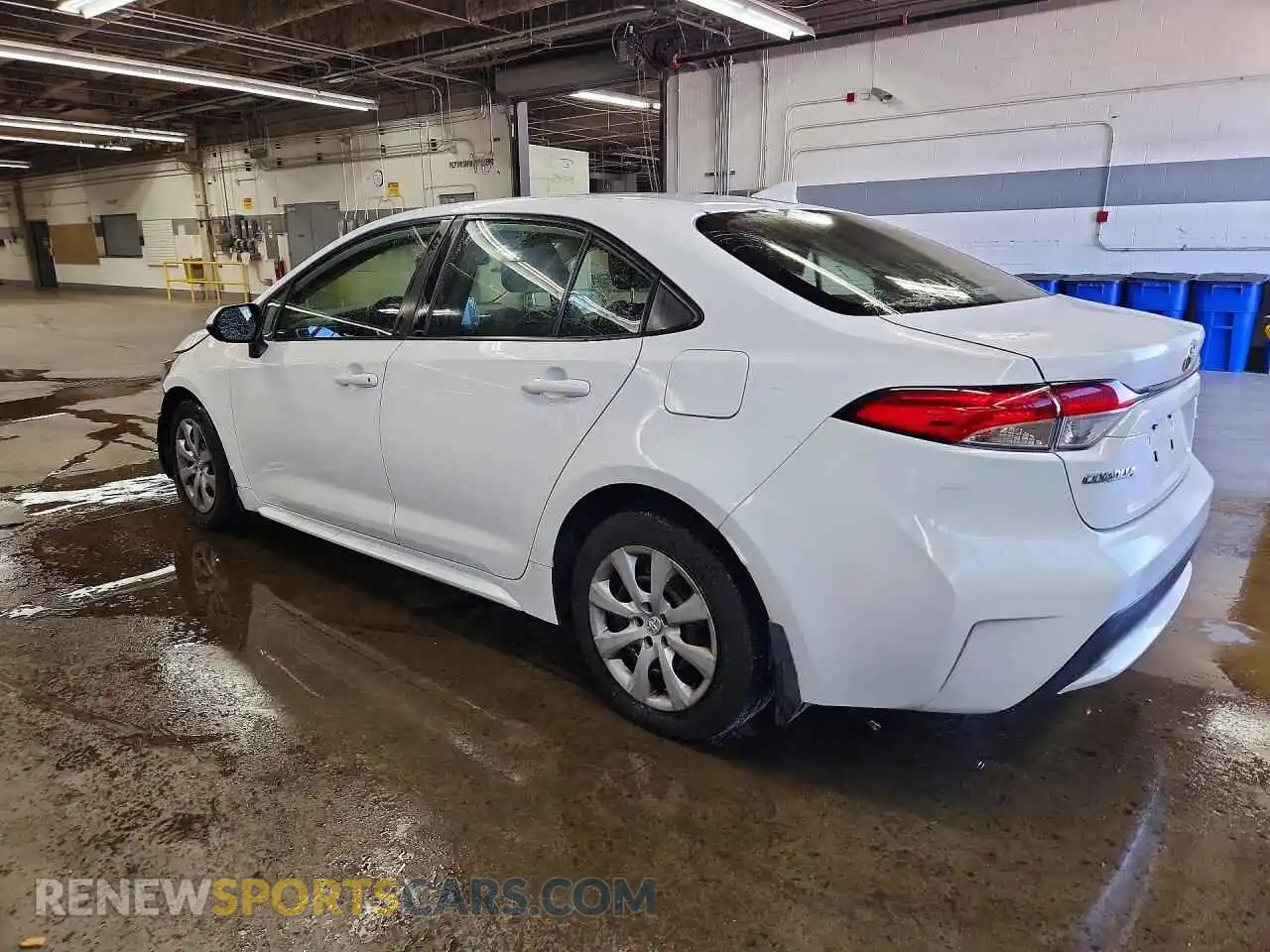 2 Фотография поврежденного автомобиля JTDEPMAE7MJ124625 TOYOTA COROLLA 2021