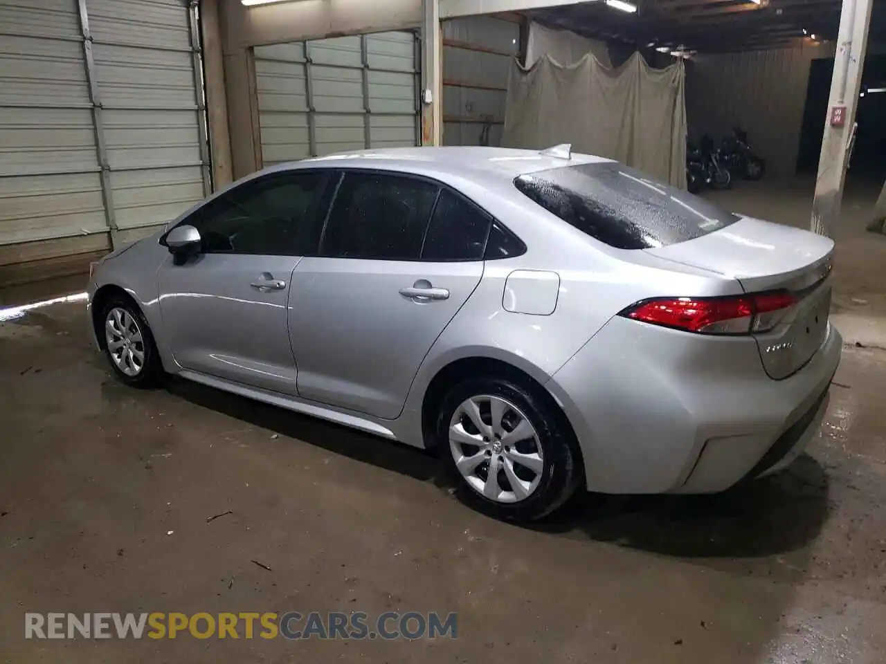 2 fotografías del automóvil dañado JTDEPMAE7MJ160413 TOYOTA COROLLA 2021