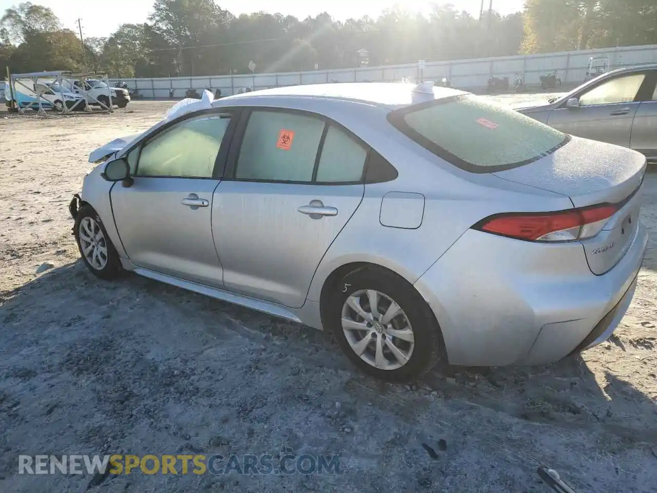 2 Фотография поврежденного автомобиля JTDEPMAE7MJ168706 TOYOTA COROLLA 2021
