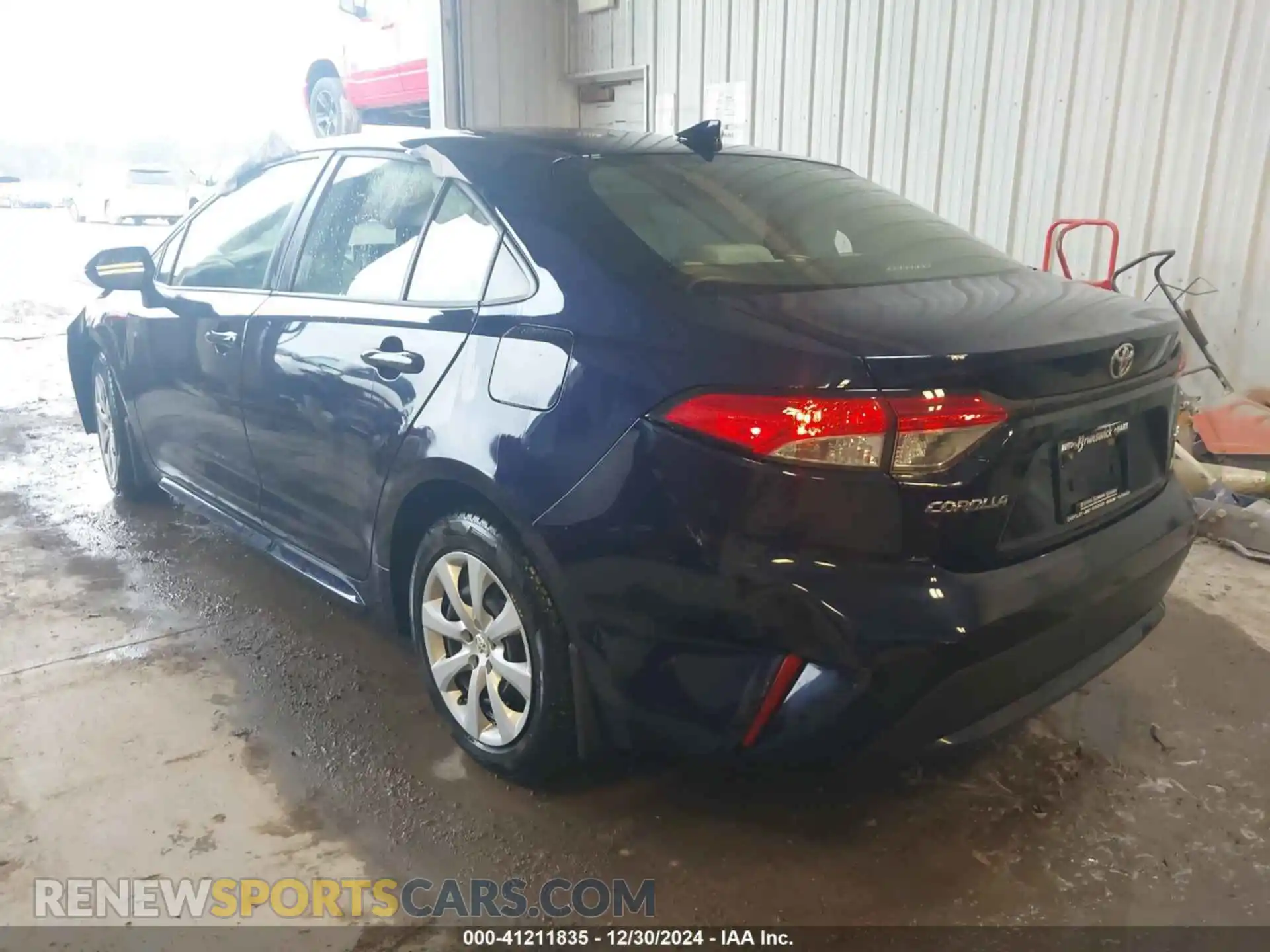 3 Photograph of a damaged car JTDEPMAE7MJ175929 TOYOTA COROLLA 2021