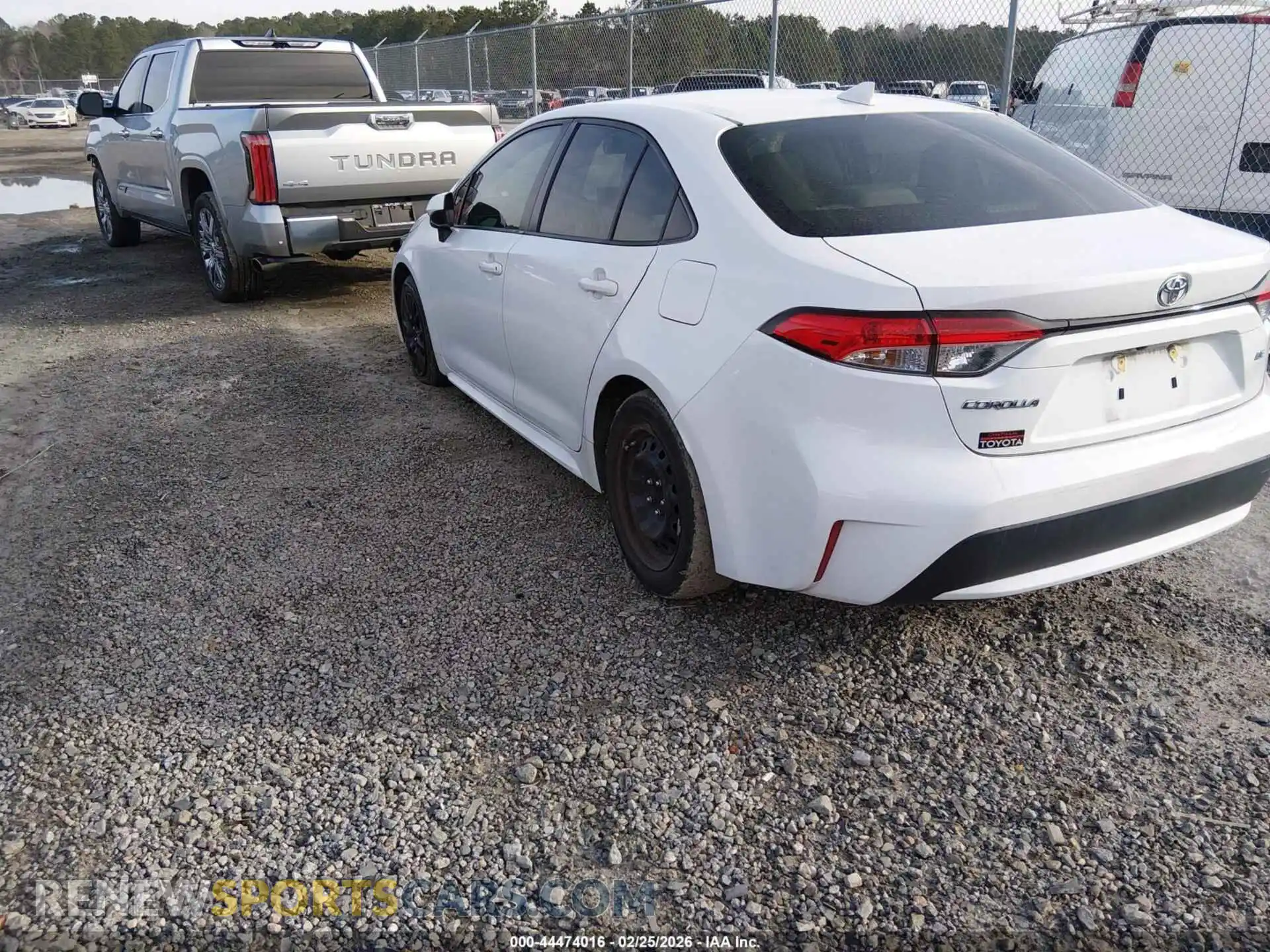 3 Photograph of a damaged car JTDEPMAE7MJ187532 TOYOTA COROLLA 2021