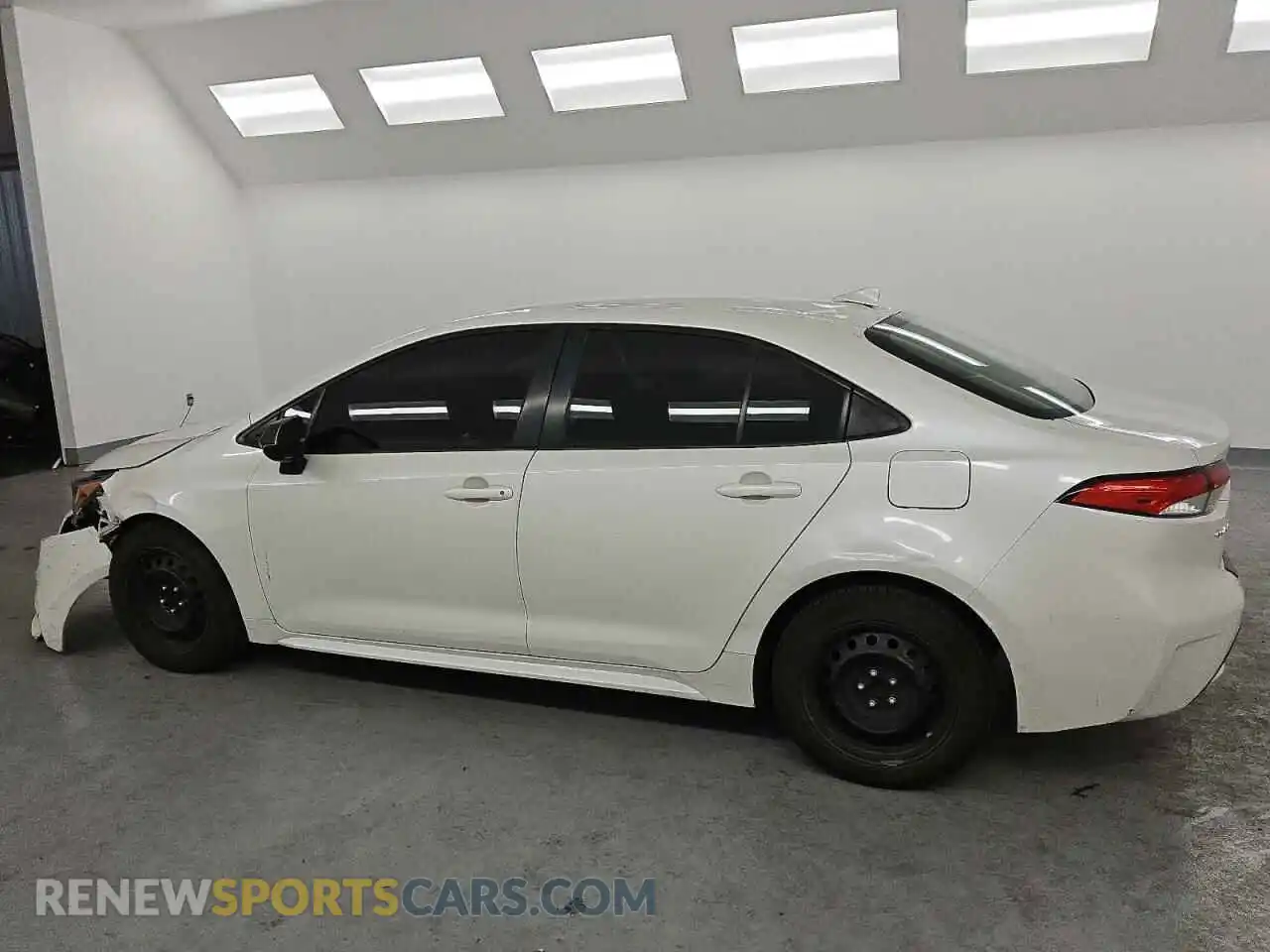 2 Photograph of a damaged car JTDEPMAE8MJ129803 TOYOTA COROLLA 2021