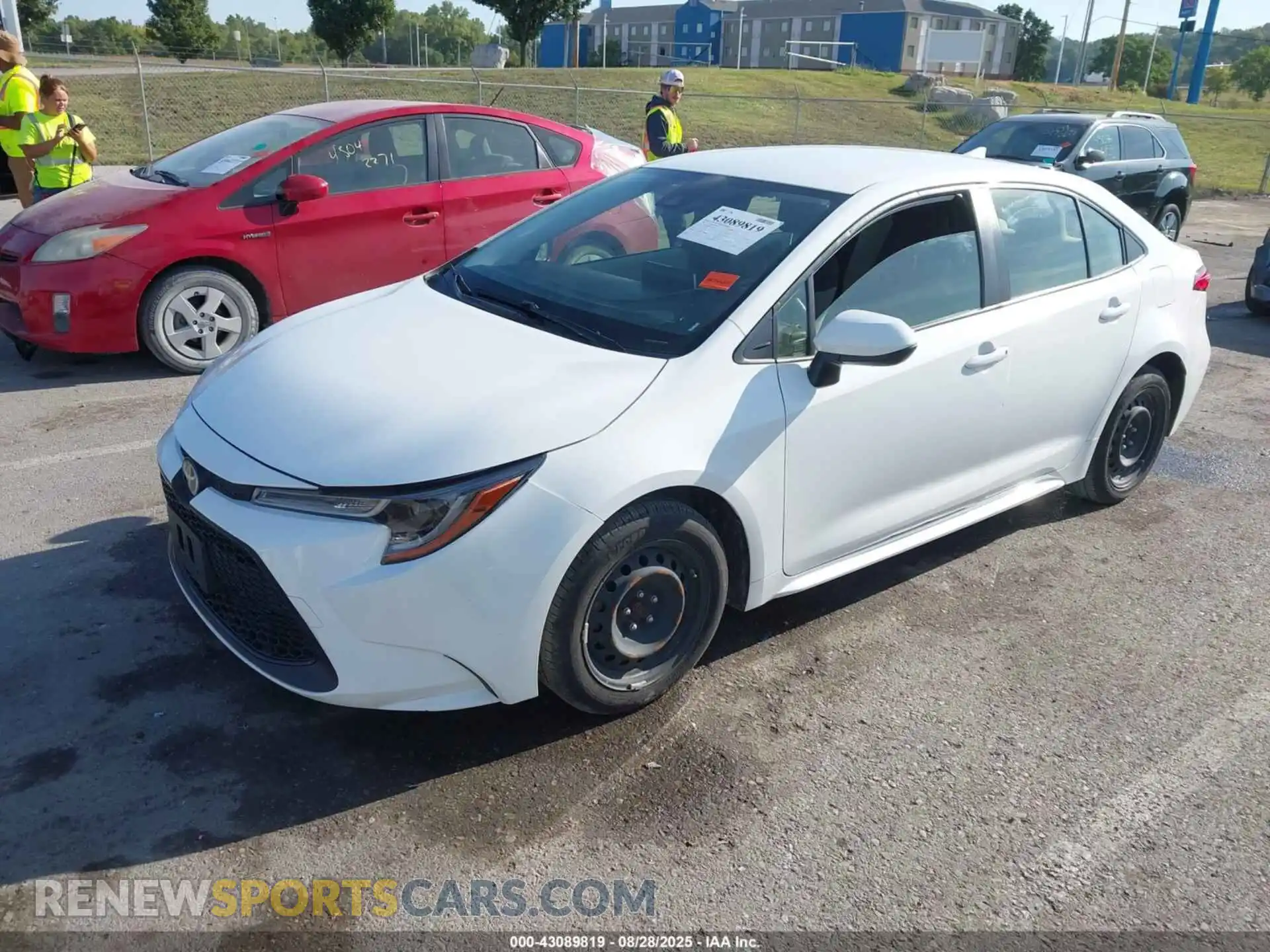 2 Photograph of a damaged car JTDEPMAE8MJ161957 TOYOTA COROLLA 2021