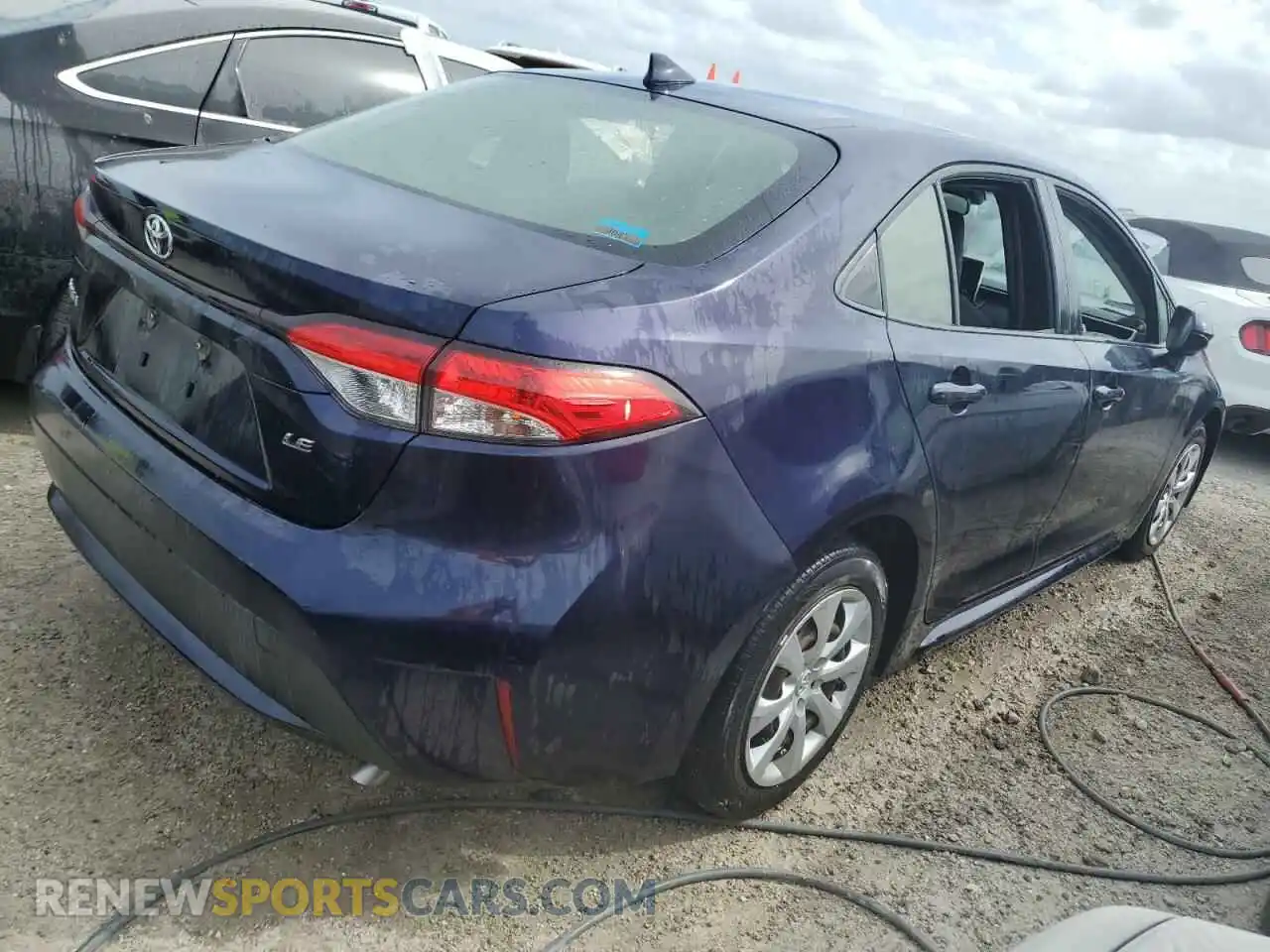 3 Photograph of a damaged car JTDEPMAE8MJ163353 TOYOTA COROLLA 2021