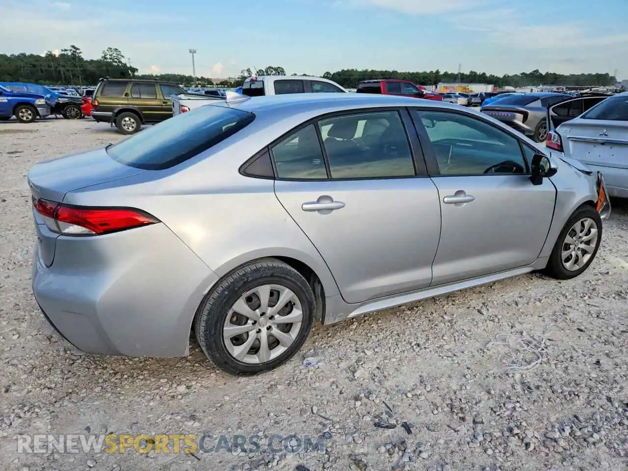 3 Photograph of a damaged car JTDEPMAE8MJ174997 TOYOTA COROLLA 2021