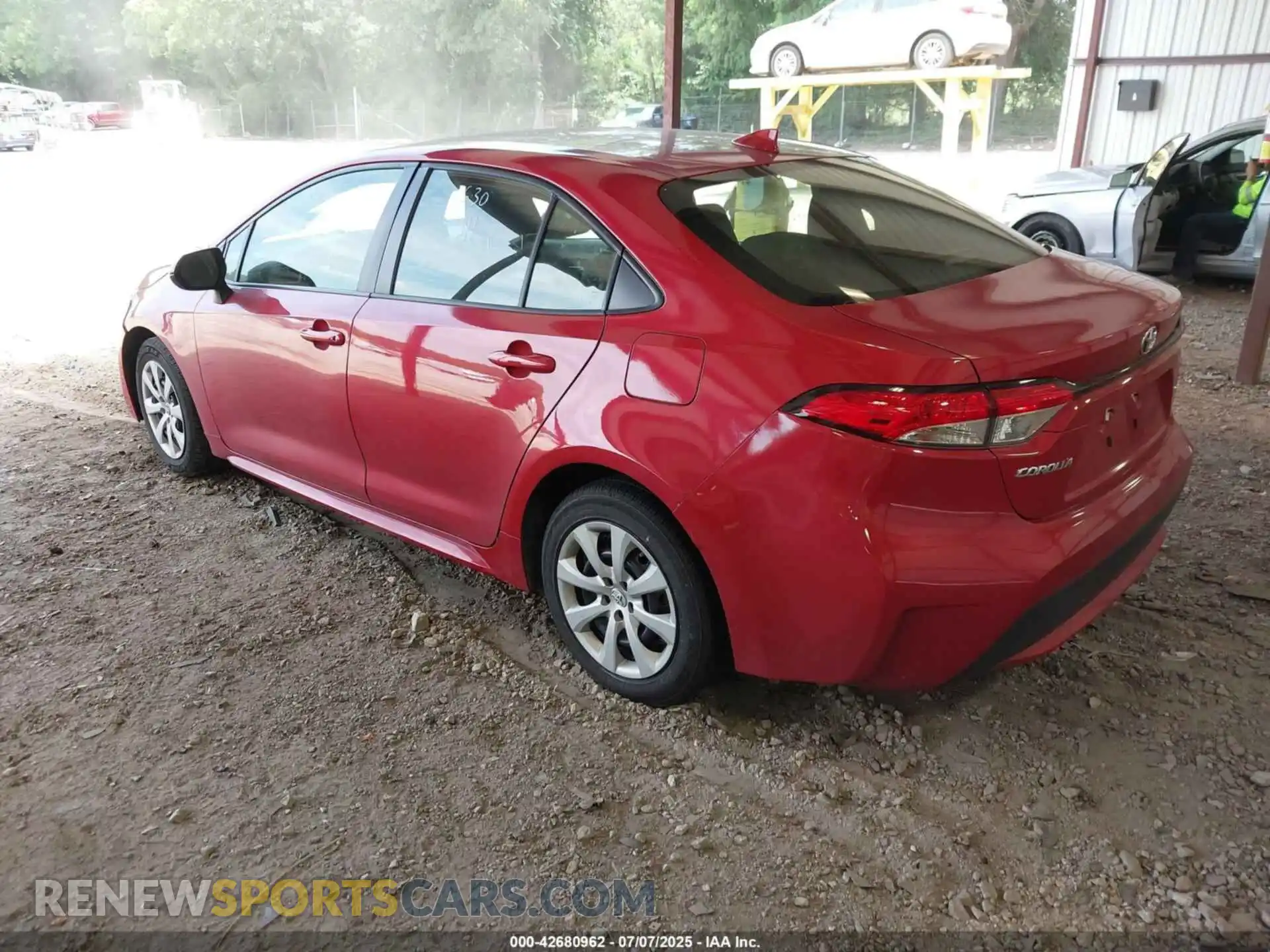 3 Photograph of a damaged car JTDEPMAE8MJ176331 TOYOTA COROLLA 2021