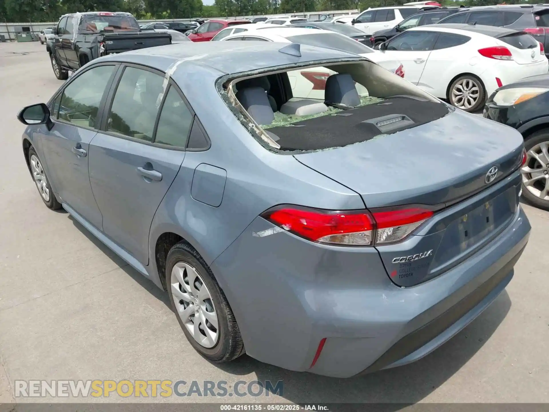 3 Photograph of a damaged car JTDEPMAE8MJ181321 TOYOTA COROLLA 2021