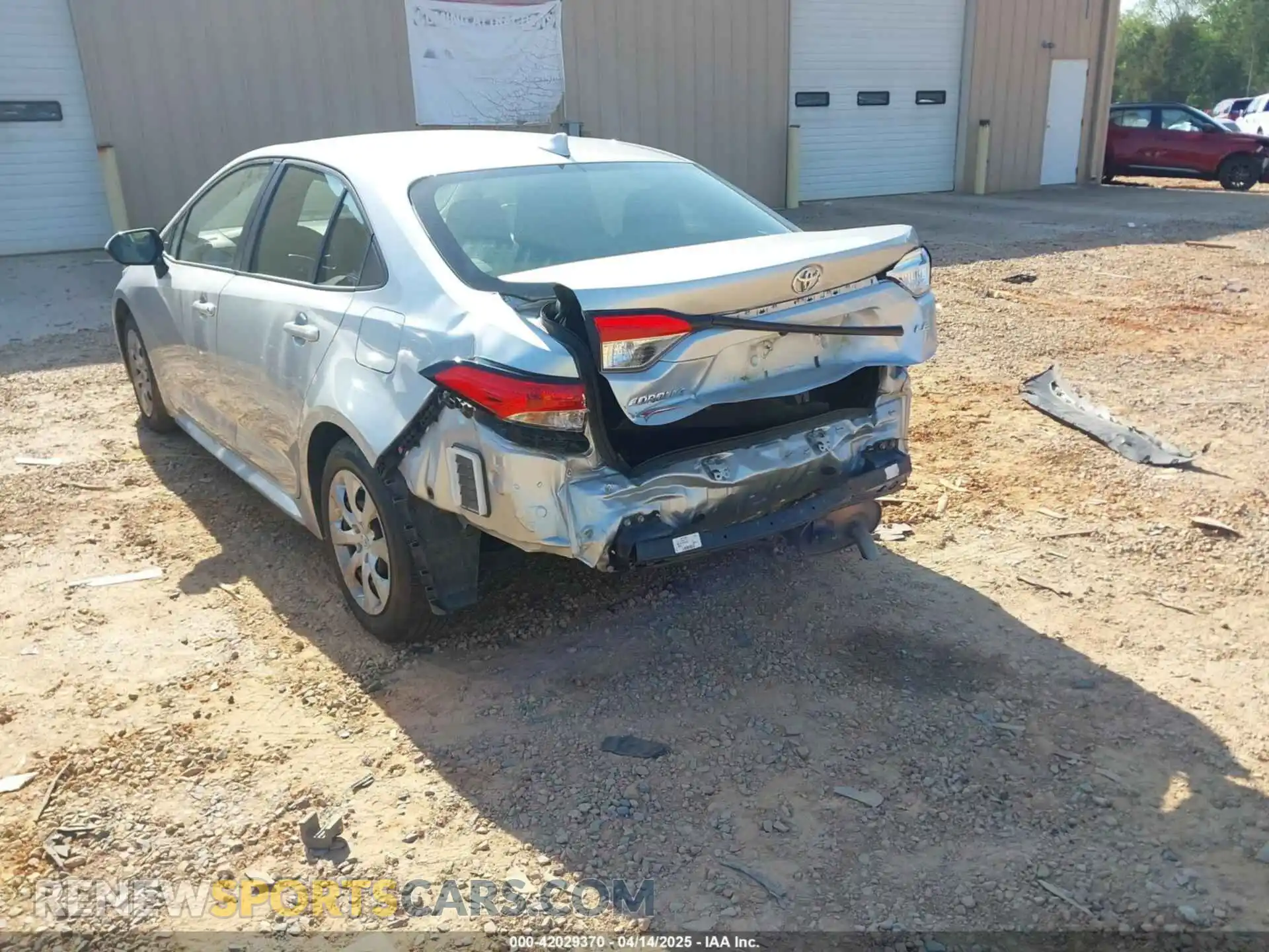 3 Photograph of a damaged car JTDEPMAE8MJ186700 TOYOTA COROLLA 2021