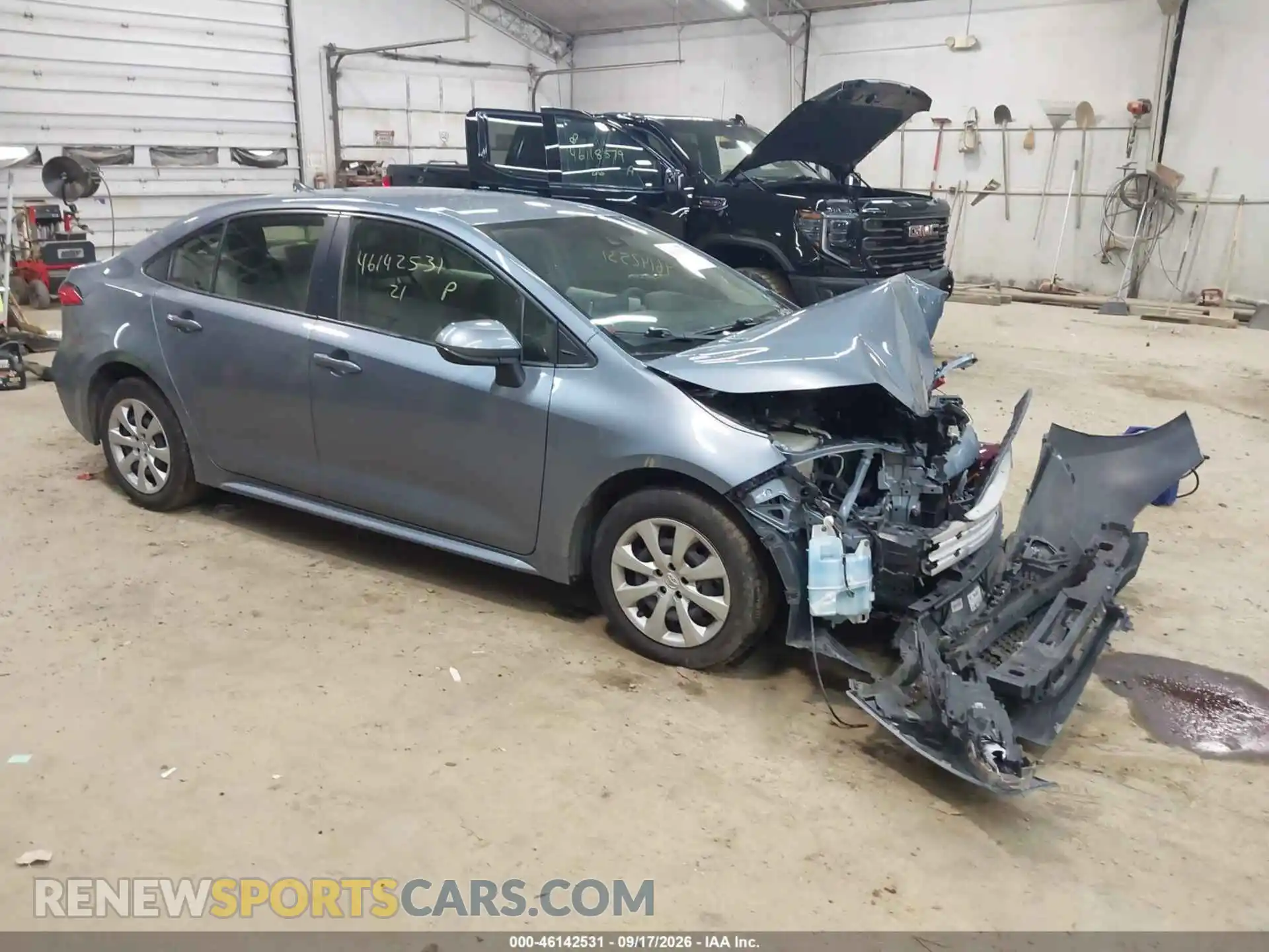 1 Photograph of a damaged car JTDEPMAE9MJ131589 TOYOTA COROLLA 2021