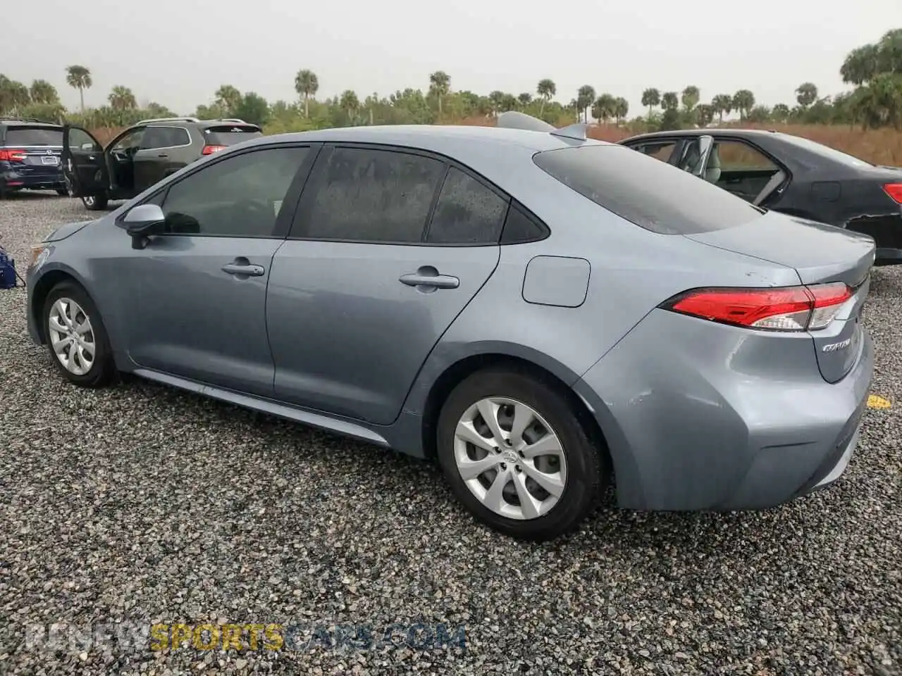 2 fotografías del automóvil dañado JTDEPMAE9MJ161868 TOYOTA COROLLA 2021