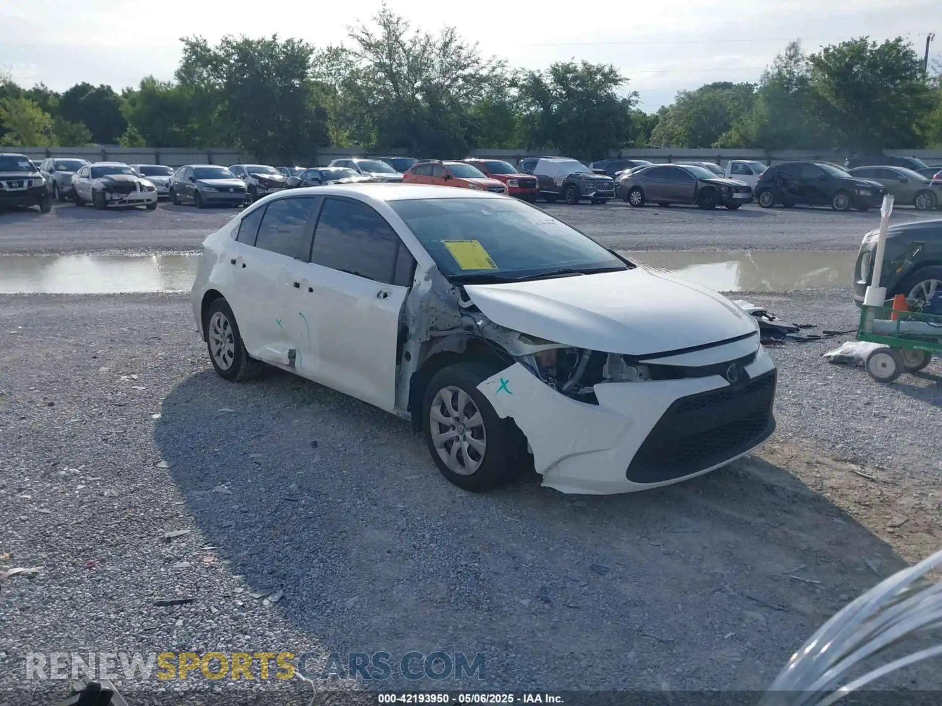 1 Photograph of a damaged car JTDEPMAE9MJ171204 TOYOTA COROLLA 2021