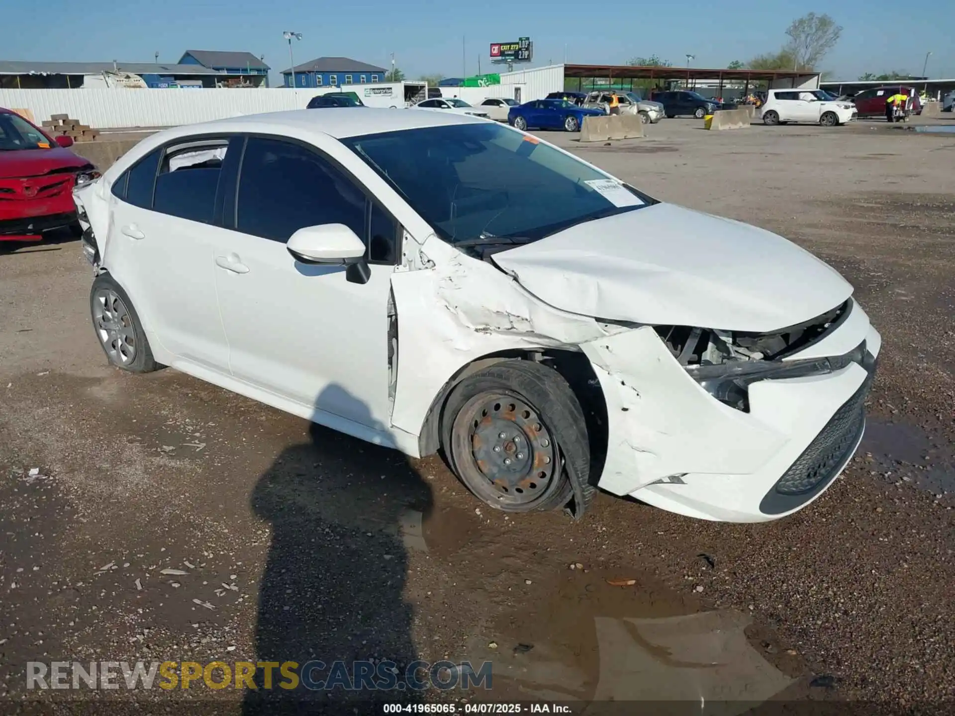 1 Фотография поврежденного автомобиля JTDEPMAEXMJ118706 TOYOTA COROLLA 2021