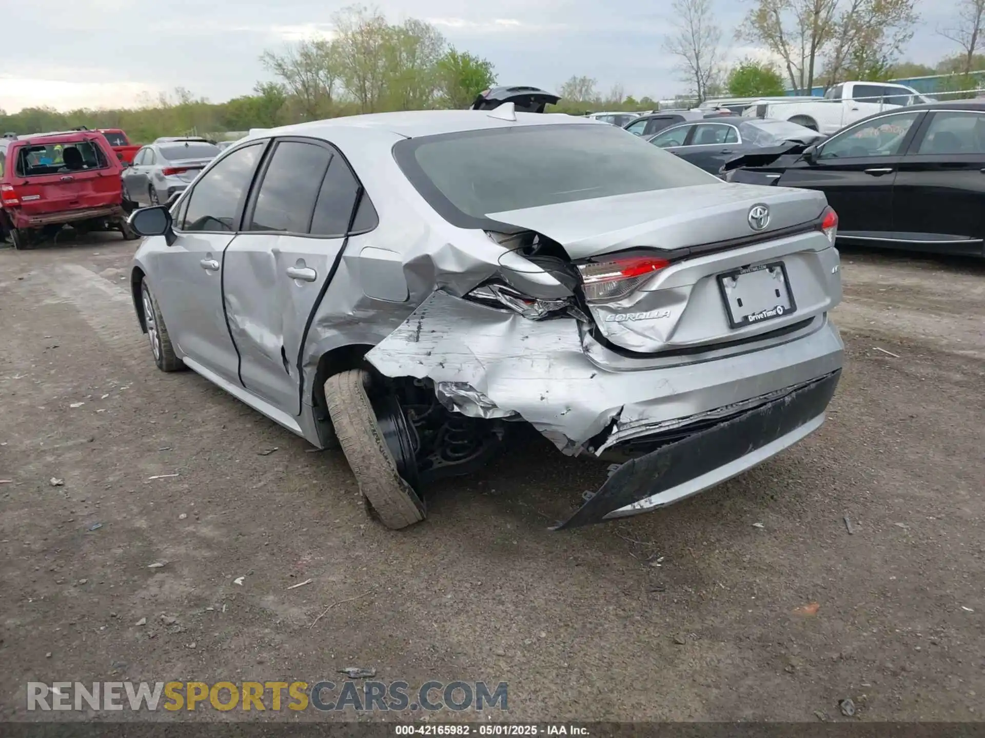 3 Photograph of a damaged car JTDEPMAEXMJ131584 TOYOTA COROLLA 2021