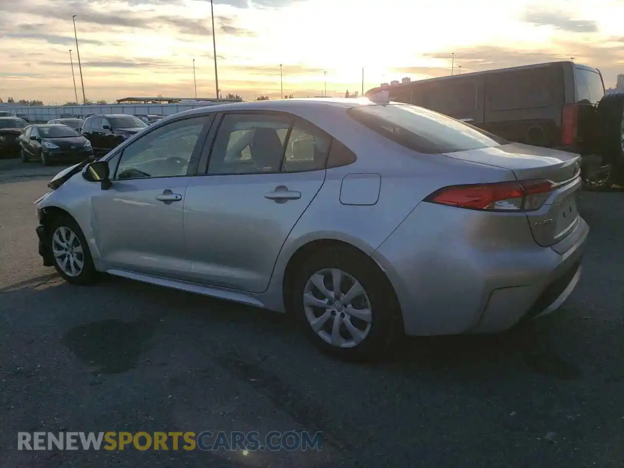2 fotografías del automóvil dañado JTDEPMAEXMJ147686 TOYOTA COROLLA 2021
