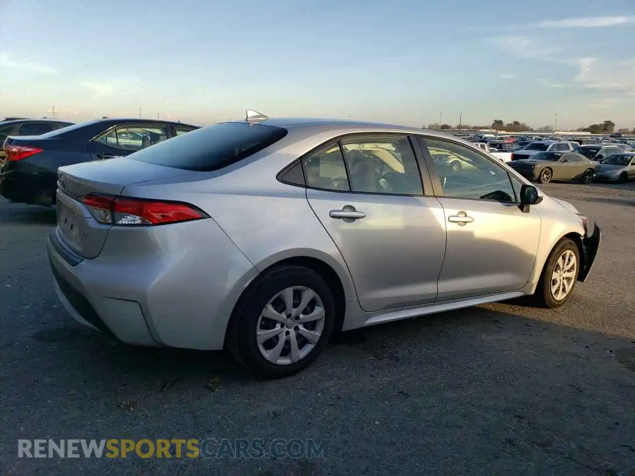 3 fotografías del automóvil dañado JTDEPMAEXMJ147686 TOYOTA COROLLA 2021