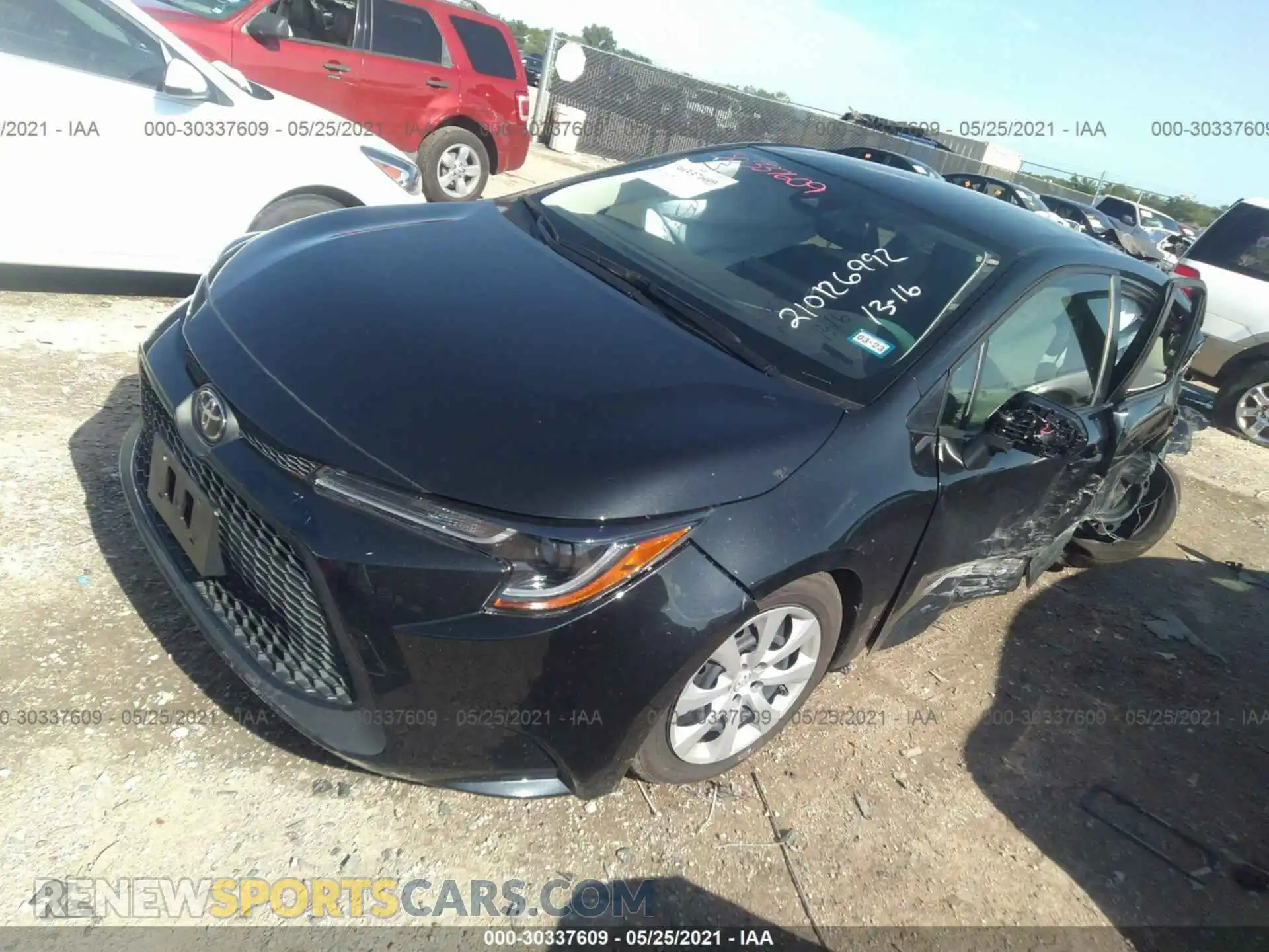 2 Фотография поврежденного автомобиля JTDEPMAEXMJ157943 TOYOTA COROLLA 2021