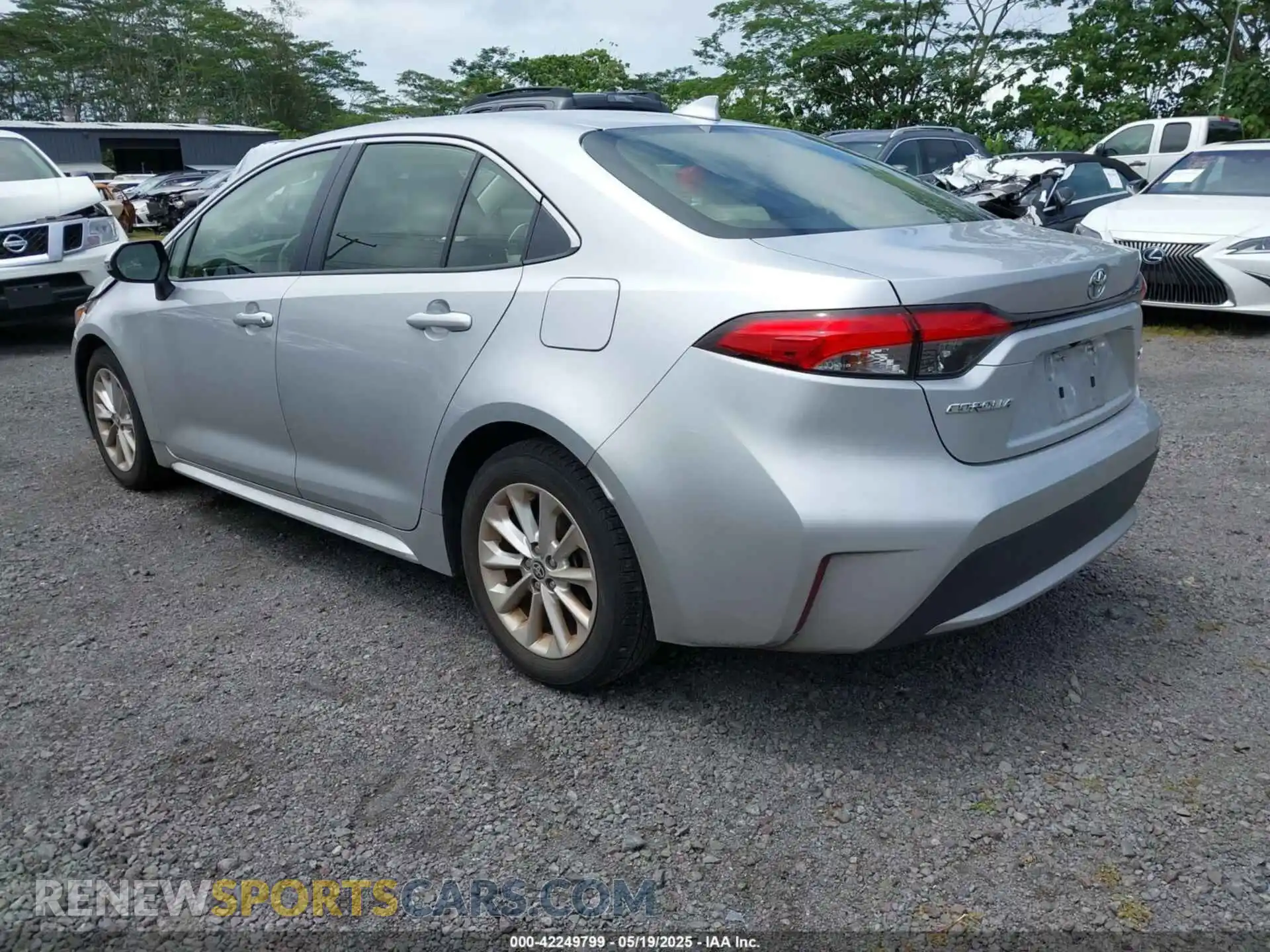3 Photograph of a damaged car JTDFPMAE4MJ119628 TOYOTA COROLLA 2021