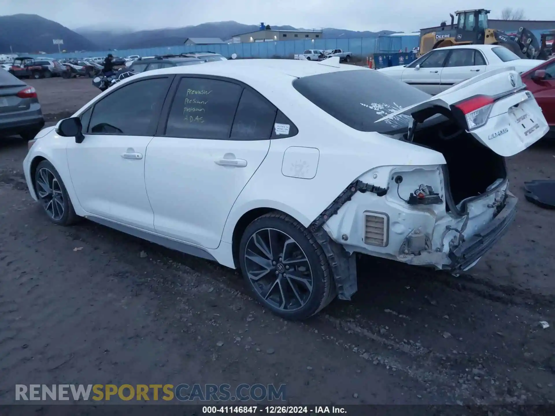 3 Фотография поврежденного автомобиля JTDP4MCE1MJ054246 TOYOTA COROLLA 2021