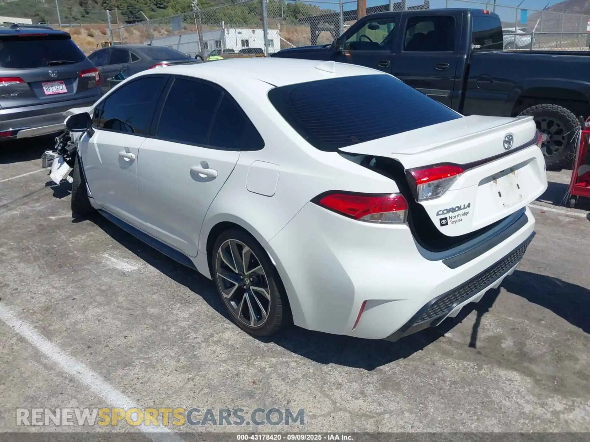3 Photograph of a damaged car JTDP4MCE5MJ060504 TOYOTA COROLLA 2021