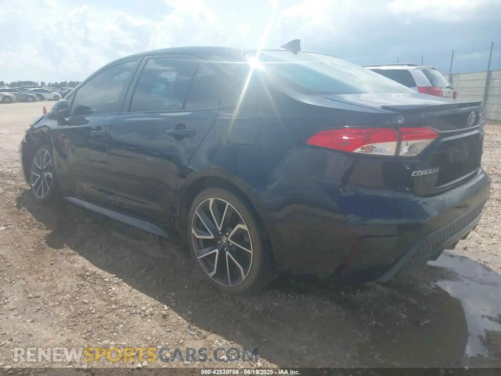 3 Photograph of a damaged car JTDS4MCE0MJ071324 TOYOTA COROLLA 2021