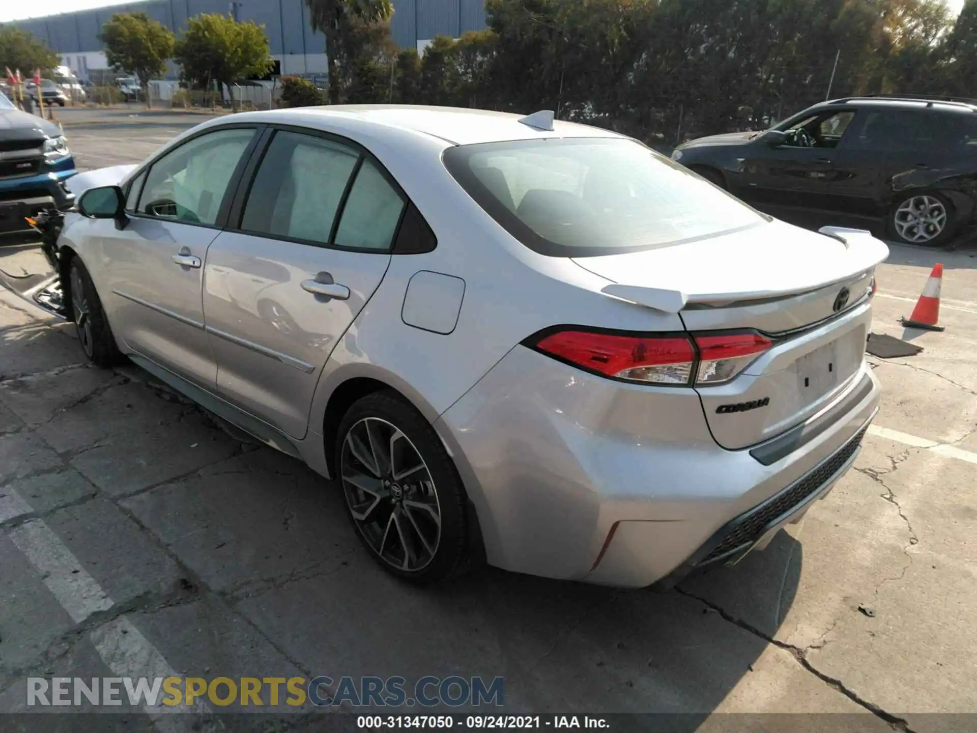 3 fotografías del automóvil dañado JTDS4MCE2MJ069090 TOYOTA COROLLA 2021