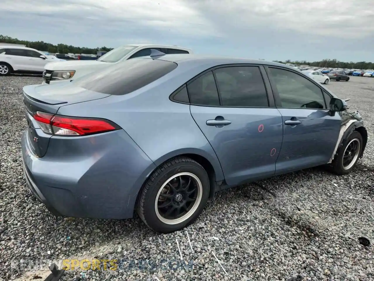 3 Photograph of a damaged car JTDS4MCE6MJ056178 TOYOTA COROLLA 2021