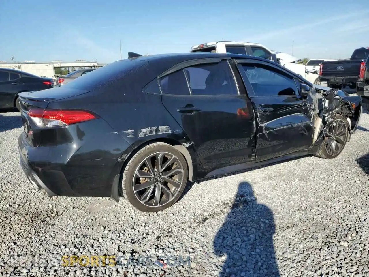 3 Photograph of a damaged car JTDS4MCE7MJ056514 TOYOTA COROLLA 2021