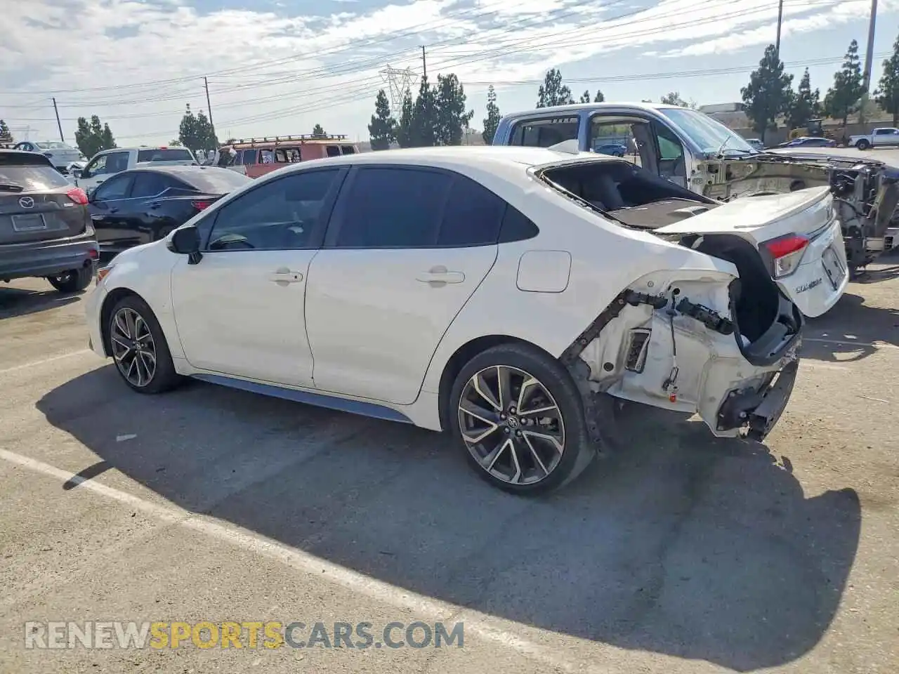 2 fotografías del automóvil dañado JTDS4MCE8MJ068820 TOYOTA COROLLA 2021