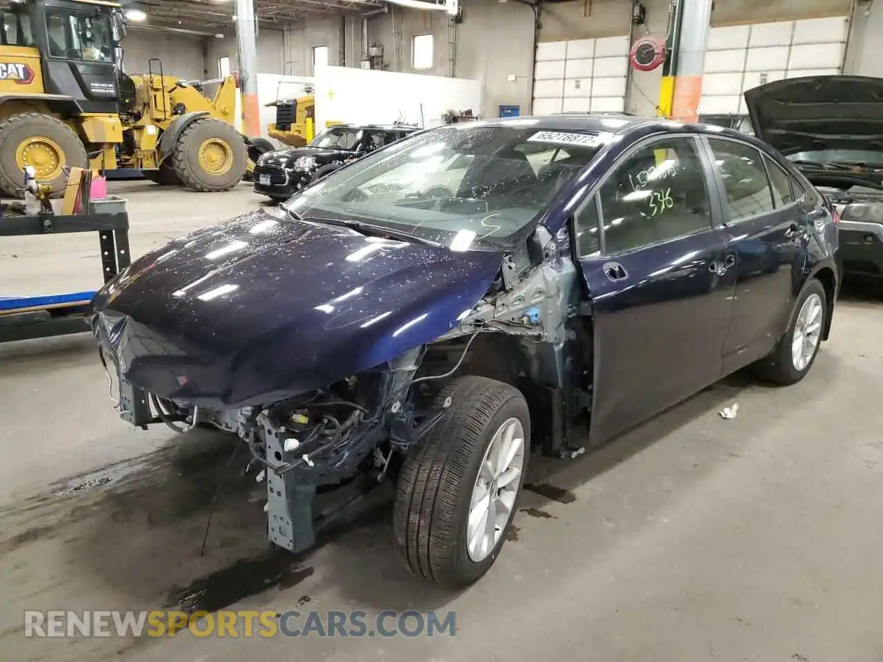 2 fotografías del automóvil dañado JTDVPMAE2MJ133605 TOYOTA COROLLA 2021