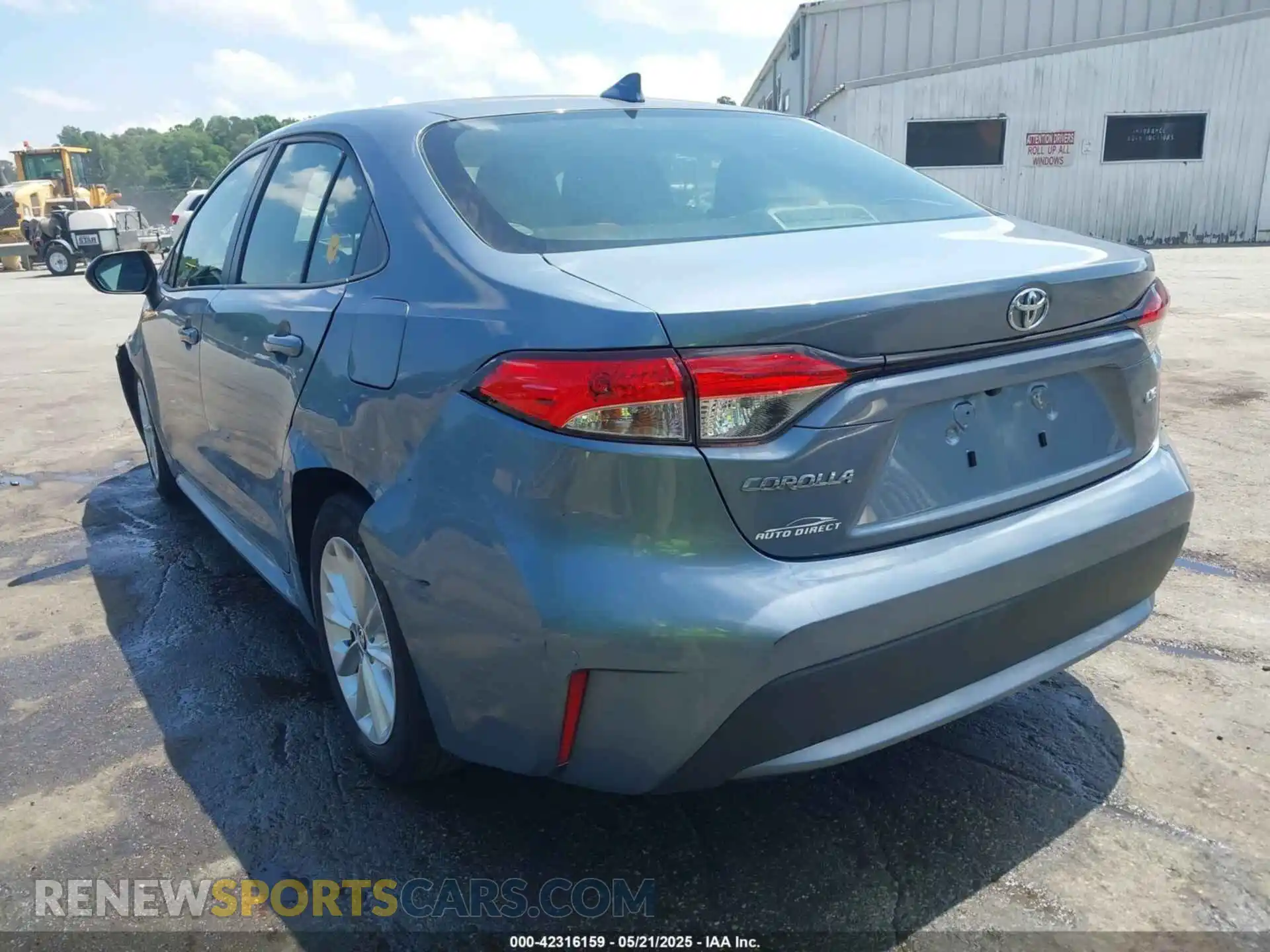 3 Photograph of a damaged car JTDVPMAE3MJ135931 TOYOTA COROLLA 2021
