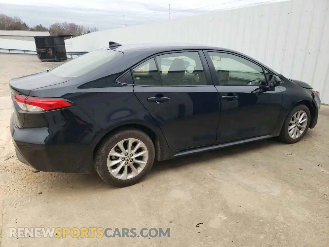3 Photograph of a damaged car JTDVPMAE3MJ173434 TOYOTA COROLLA 2021
