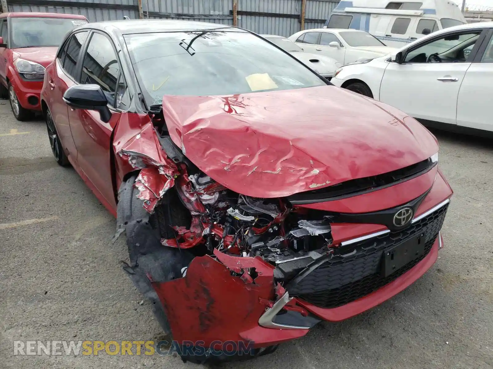 1 Photograph of a damaged car JTNA4MBE2M3129737 TOYOTA COROLLA 2021