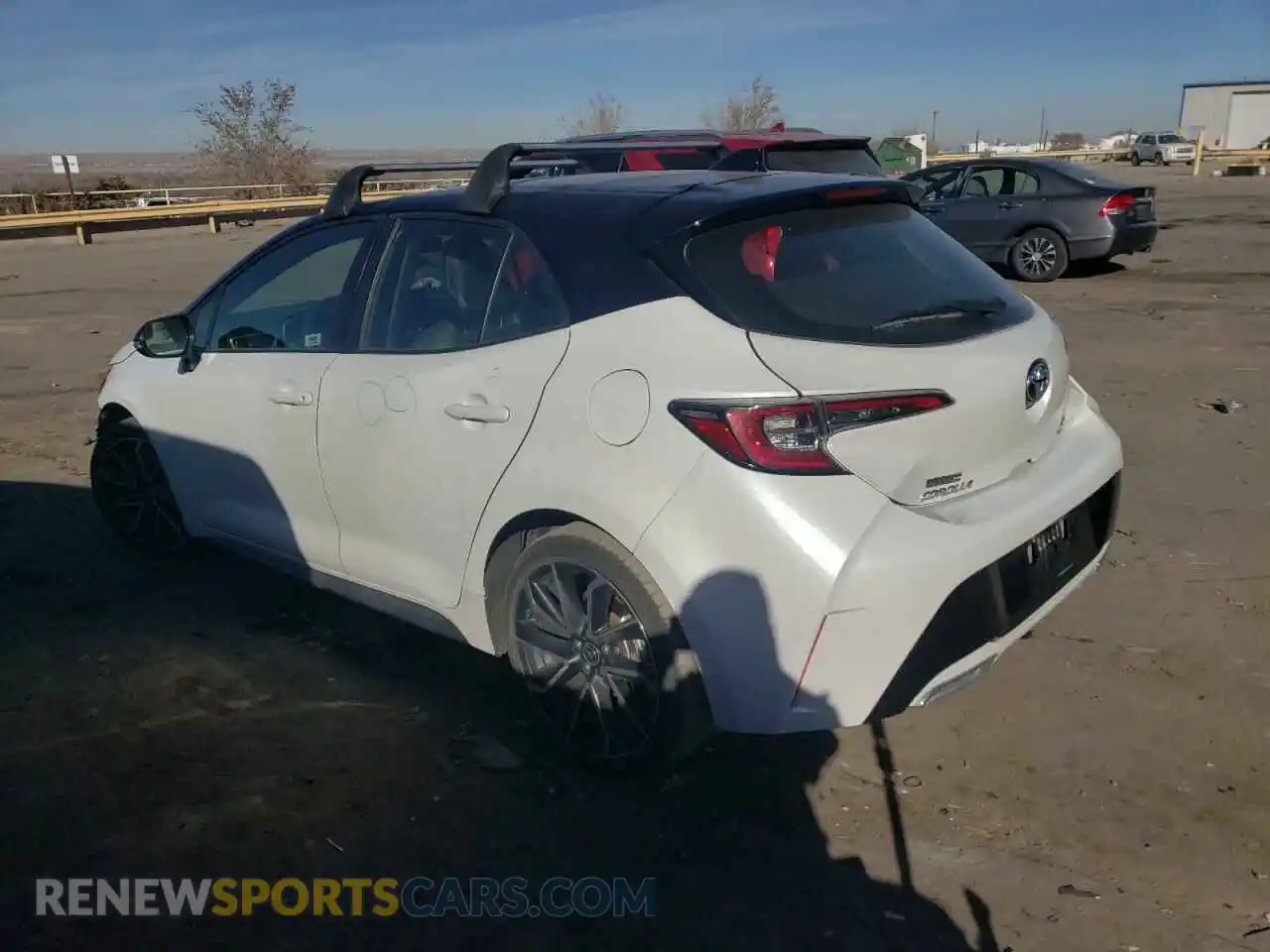 2 Photograph of a damaged car JTNA4MBE3M3118326 TOYOTA COROLLA 2021