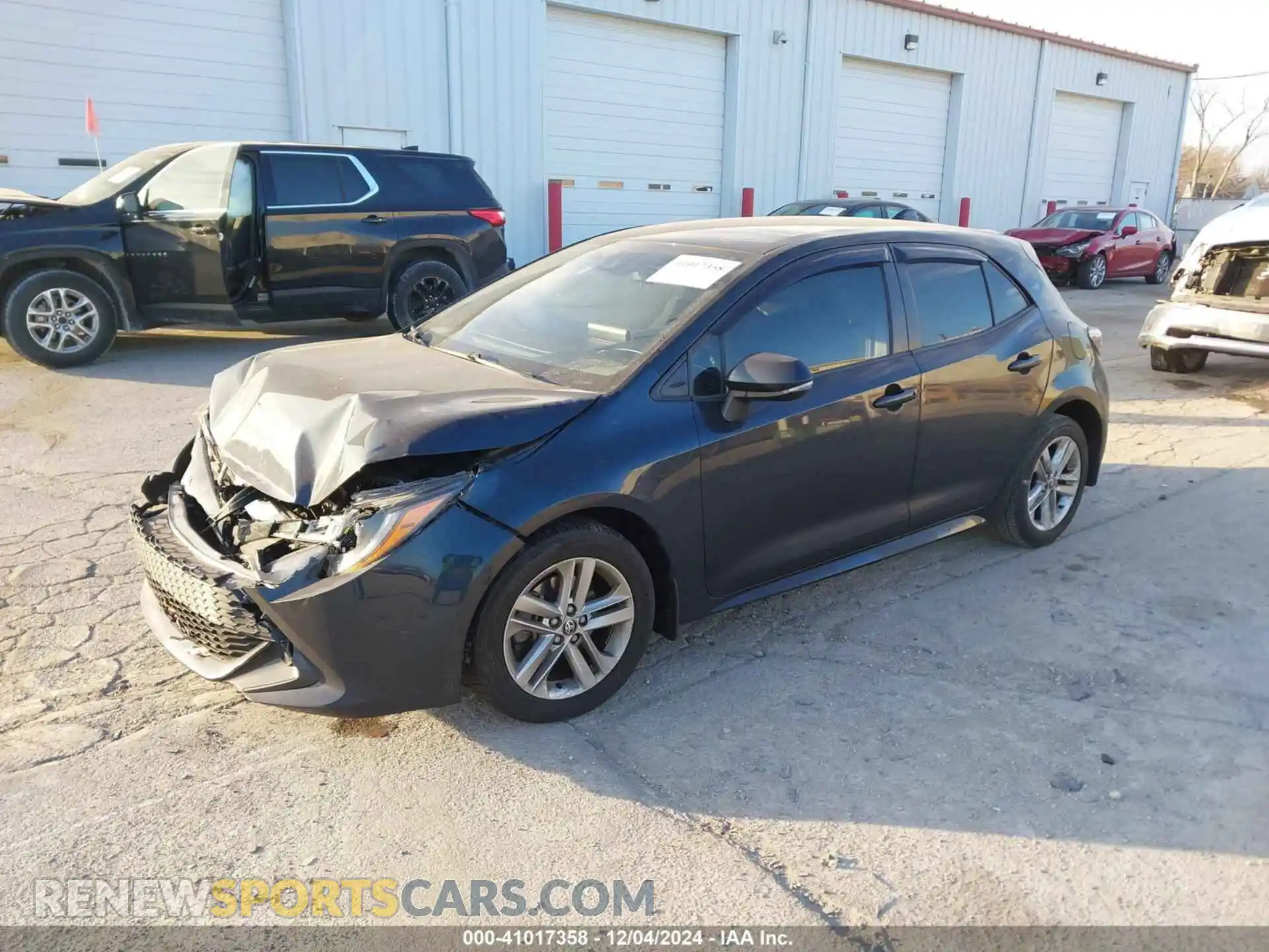 2 Photograph of a damaged car JTNB4MBE4M3105881 TOYOTA COROLLA 2021