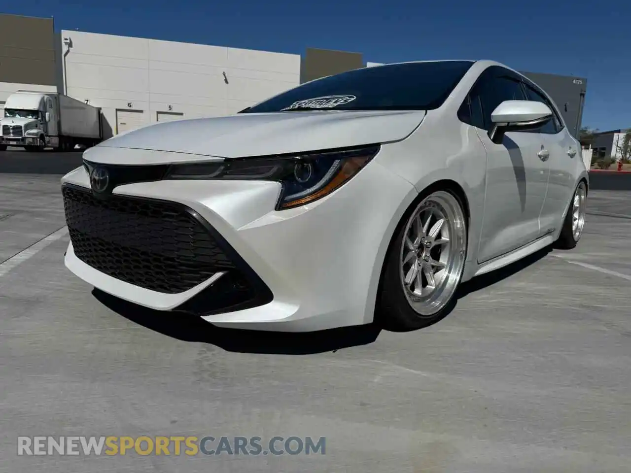 2 Photograph of a damaged car JTNB4MBE5M3108305 TOYOTA COROLLA 2021