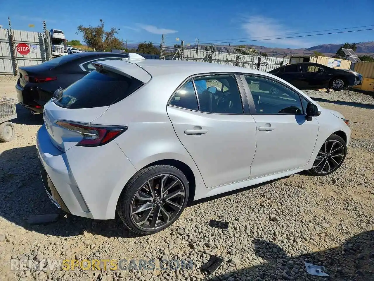 3 Photograph of a damaged car JTNC4MBEXM3133155 TOYOTA COROLLA 2021