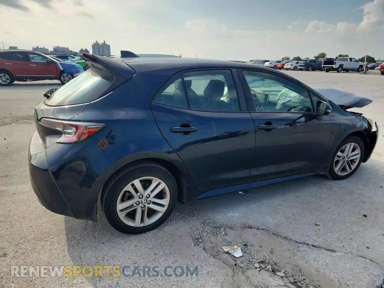 3 Photograph of a damaged car JTND4MBE1M3142573 TOYOTA COROLLA 2021