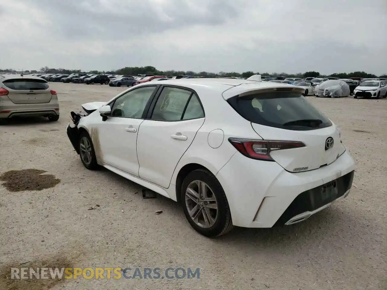 2 Photograph of a damaged car JTND4MBE1M3142847 TOYOTA COROLLA 2021