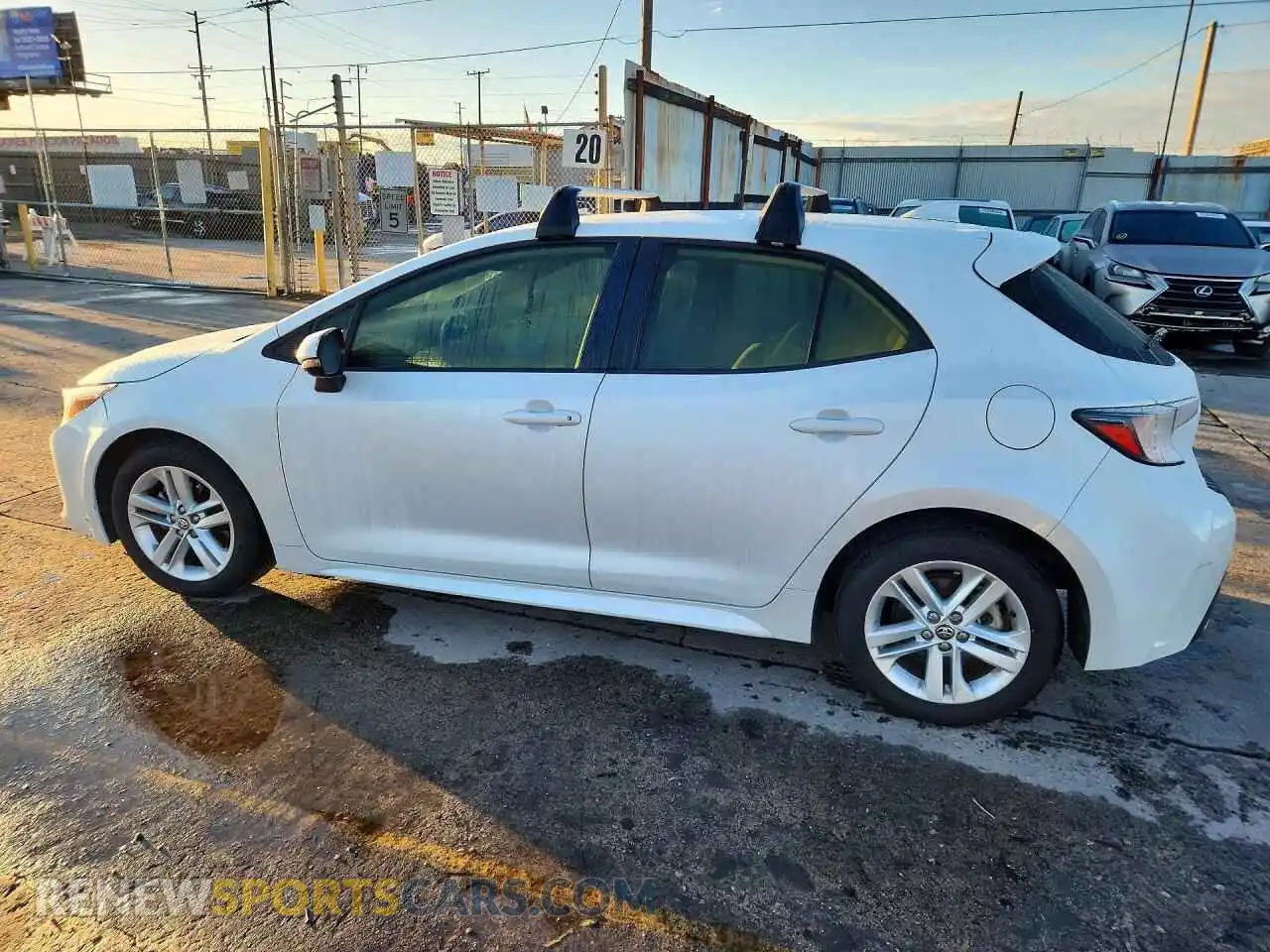 2 Фотография поврежденного автомобиля JTND4MBE2M3109646 TOYOTA COROLLA 2021